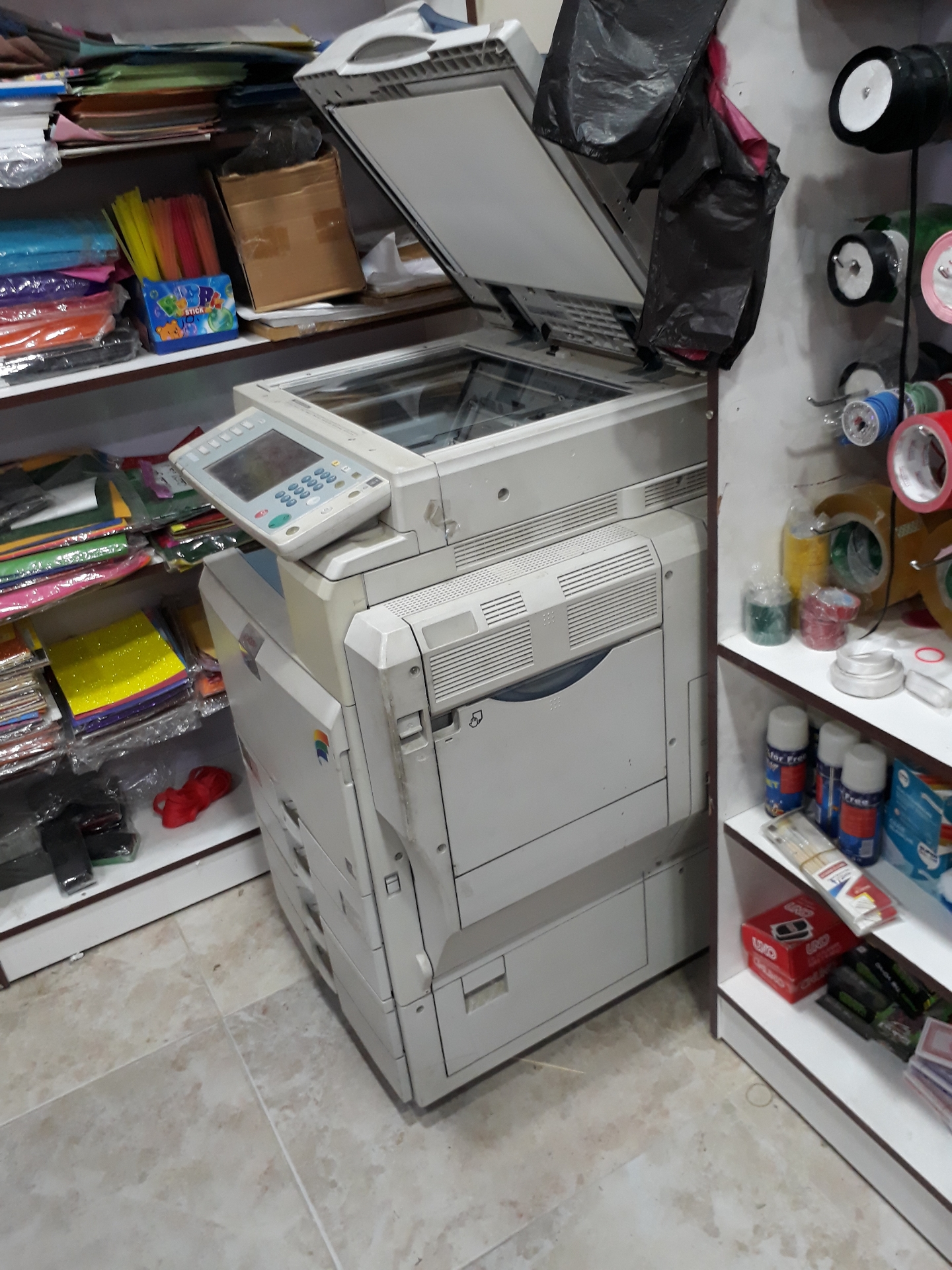 ماكينة تصوير Ricoh mp c4500 بحالة جيدة للبيع
لا تنسَ أنك شاهدت هذا الإعلان في عنكبوت
مااكينة...