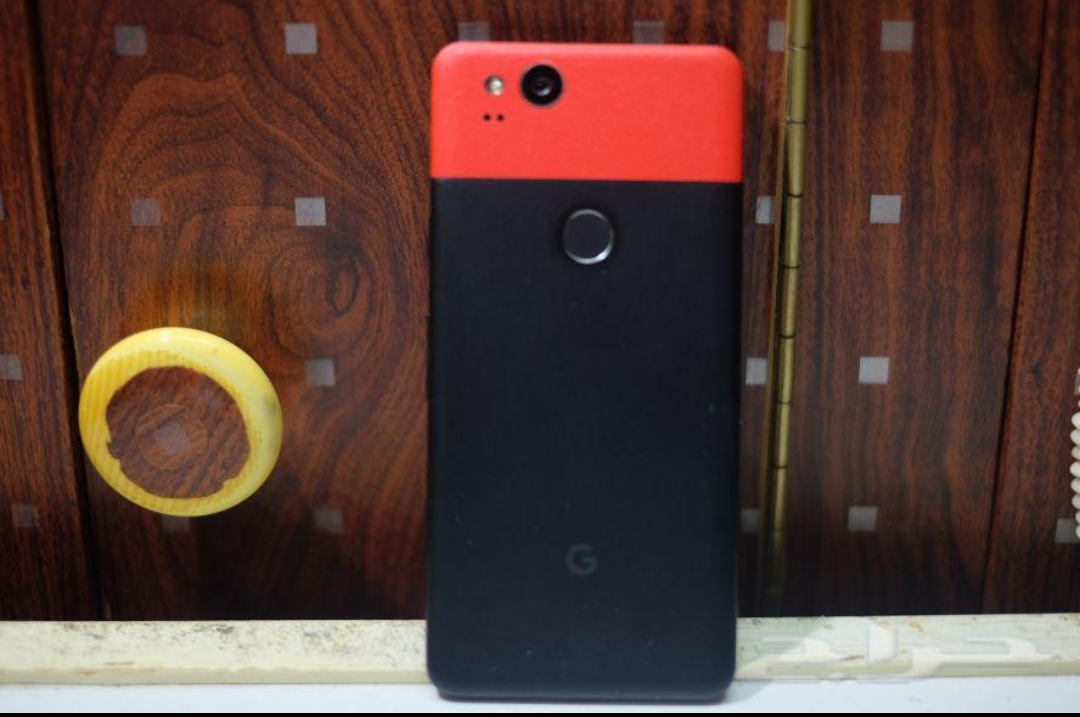 جوجل بيكسل 2 - google Pexil 2
لا تنسَ أنك شاهدت هذا الإعلان في عنكبوت
لدي جهاز جوجل بيكسل 2
بحالة...