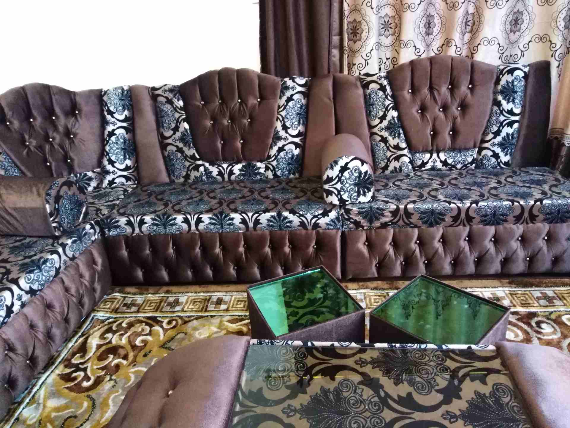 مجلس 18 مقعد تفصيل خشب سويد
لا تنسَ أنك شاهدت هذا الإعلان في عنكبوت
بحال وكاله...