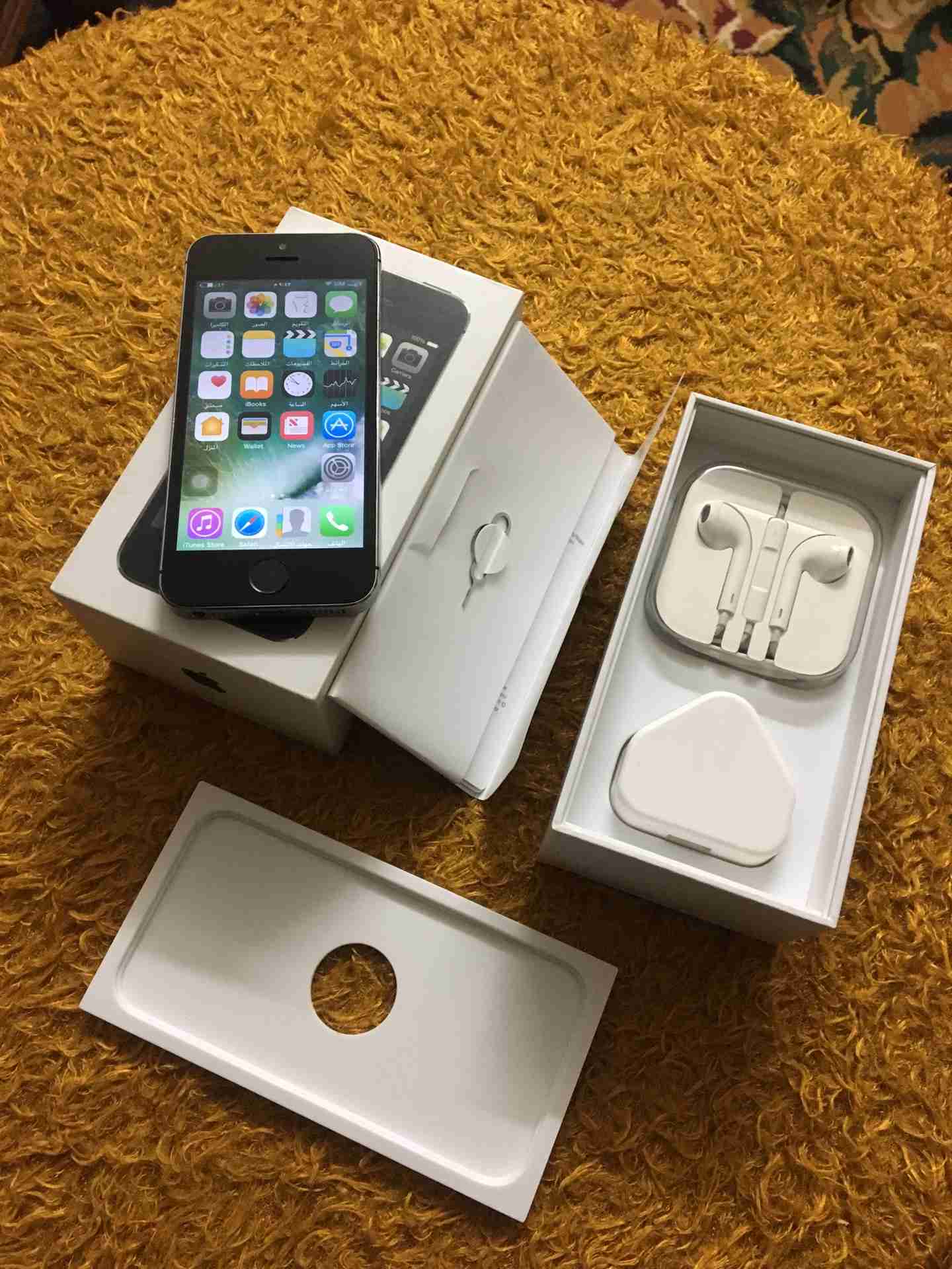 ايفون 5s بحاله الجديد للبيع فقط 16
لا تنسَ أنك شاهدت هذا الإعلان في عنكبوت
ايفون 5s مساحه 16...