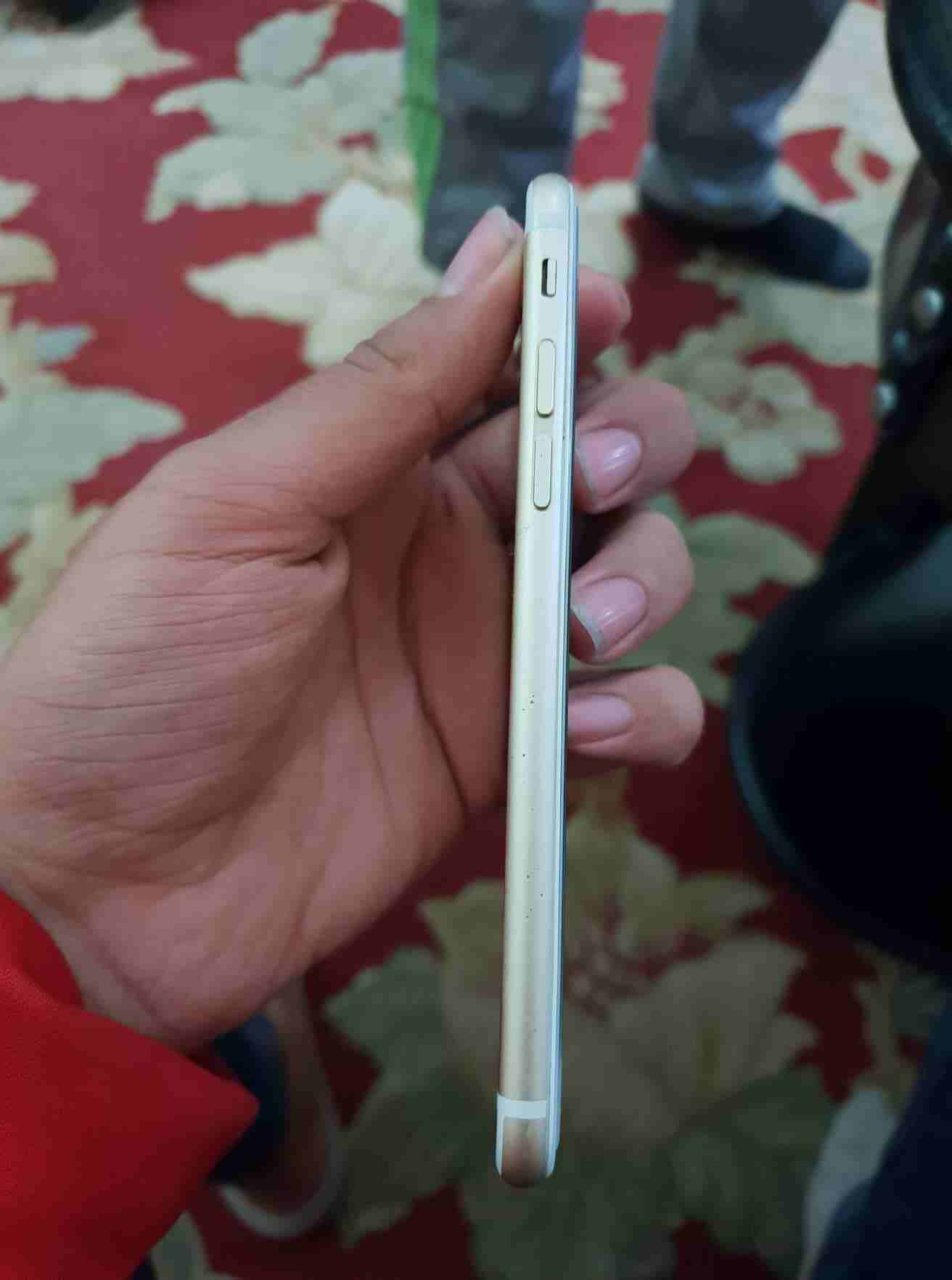 ايفون 6 نظيف جداً للبيع
لا تنسَ أنك شاهدت هذا الإعلان في عنكبوت
ايفون 6 للبيع معاه شاحن ايفون اصل...