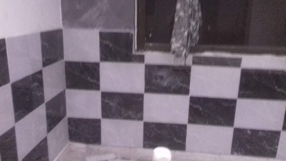 بليط معلم طينه ولاسق ومعلم شحف بشتغل بليوميه 30هاتف 0795613892
لا تنسَ أنك شاهدت هذا الإعلان في عنكبوت...