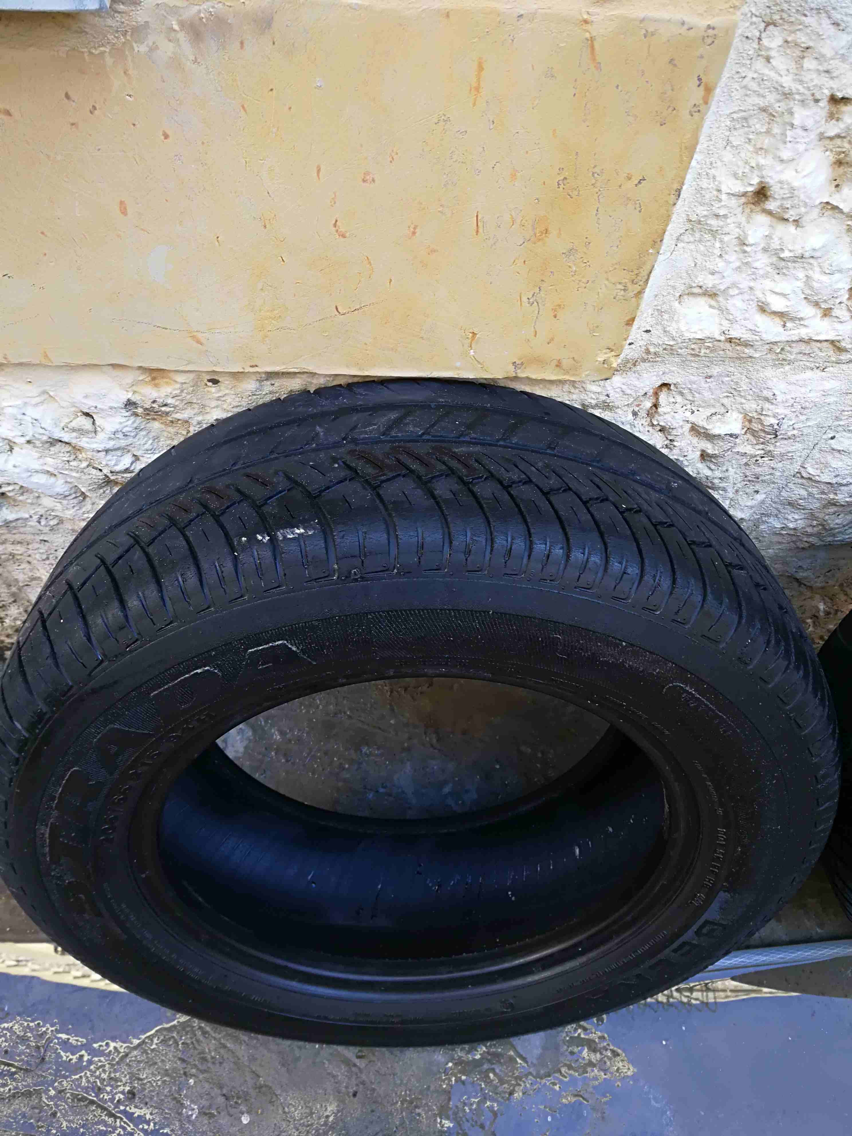 3 فردات كوشوك قياس 205/65/15
لا تنسَ أنك شاهدت هذا الإعلان في عنكبوت
3 فردات كوشوك نص عمر نظاف، ف...