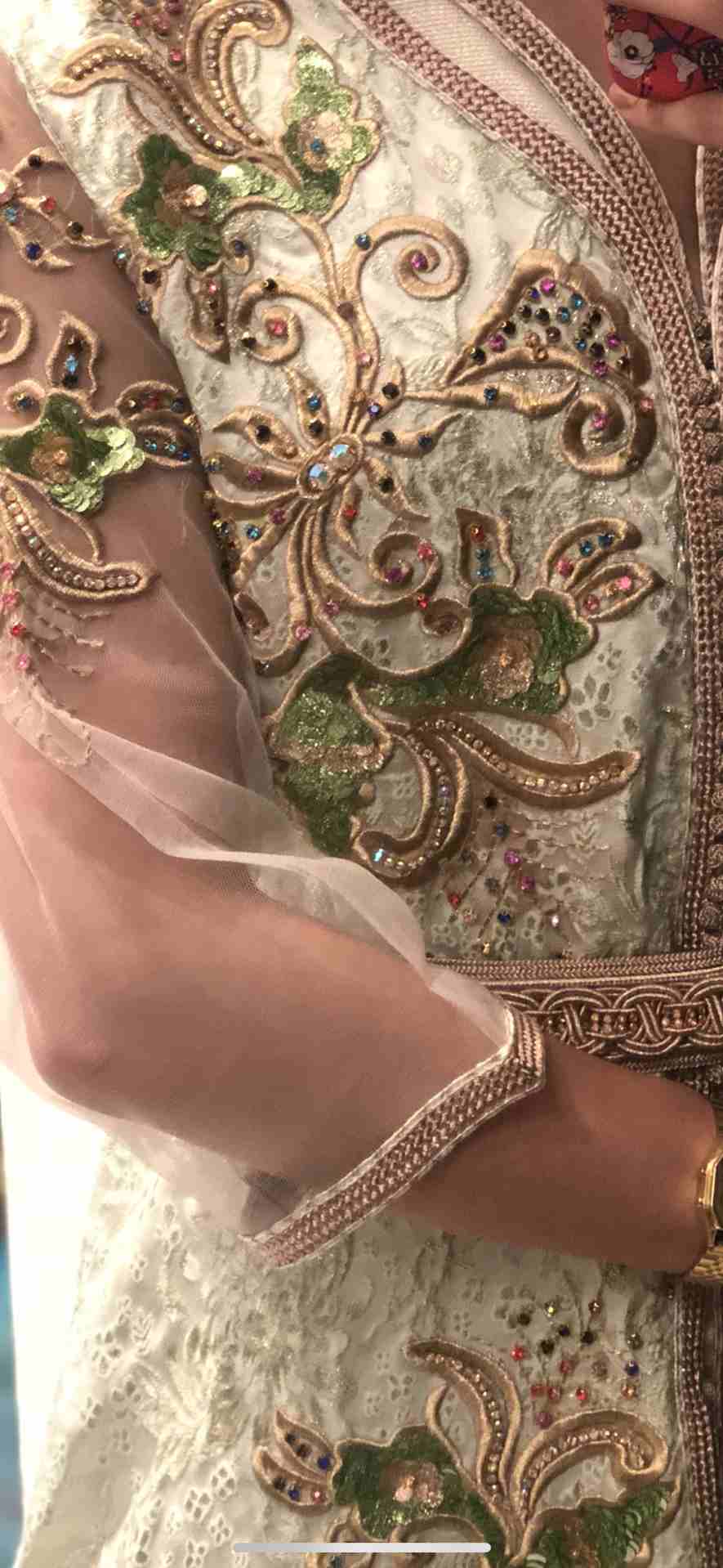 قفطان مغربي اجدد قماش و خرز و مميز جداً، شي خيالي                                            


	 				لا تنسَ أنك شاهدت هذا الإعلان في عنكبوت            
	 				
                            قفطان م...