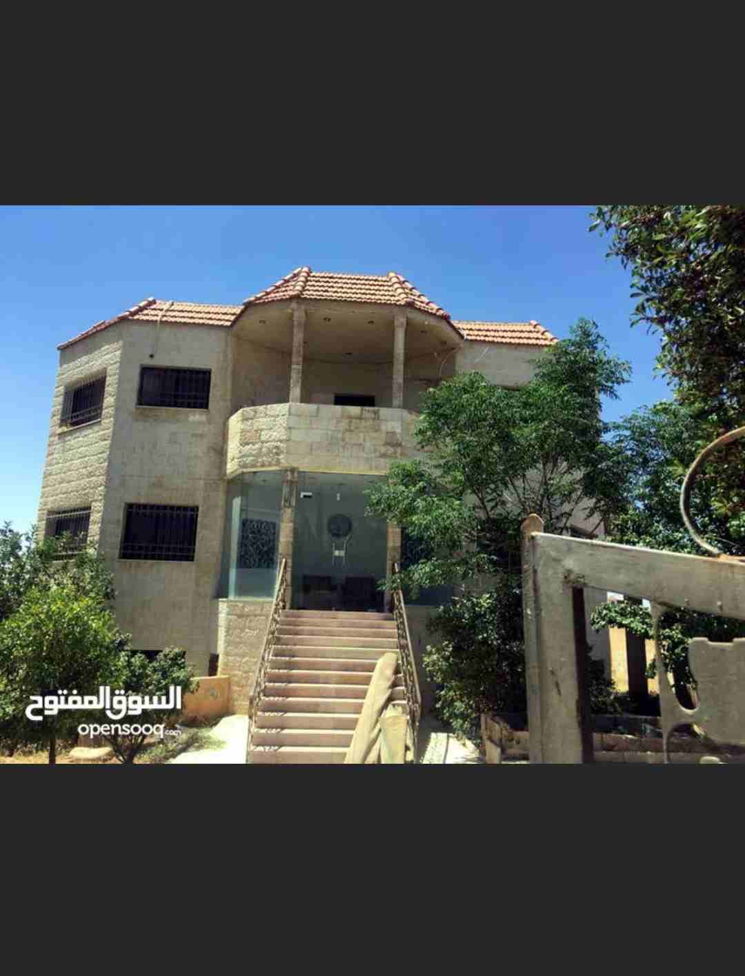 عمارة من ثلاث شقق طابقيه للبيع قرب مطعم قصر اليادوده                                            


	 				لا تنسَ أنك شاهدت هذا الإعلان في عنكبوت            
	 				
                            عمار...