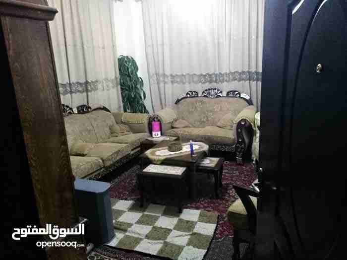 منزل مستقل 3 طوابق للبيع بسعر مغري جدا في القويسمة
لا تنسَ أنك شاهدت هذا الإعلان في عنكبوت
السعر...