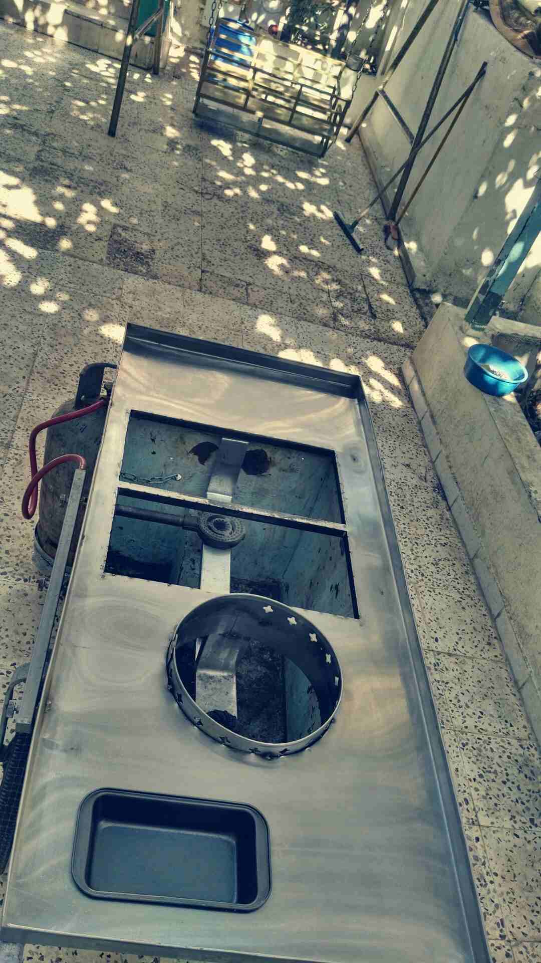عرباية امفصلة على 2 مقلى و طنجرة ذرة                                            


	 				لا تنسَ أنك شاهدت هذا الإعلان في عنكبوت            
	 				
                            العرباية بتتكون من ث...