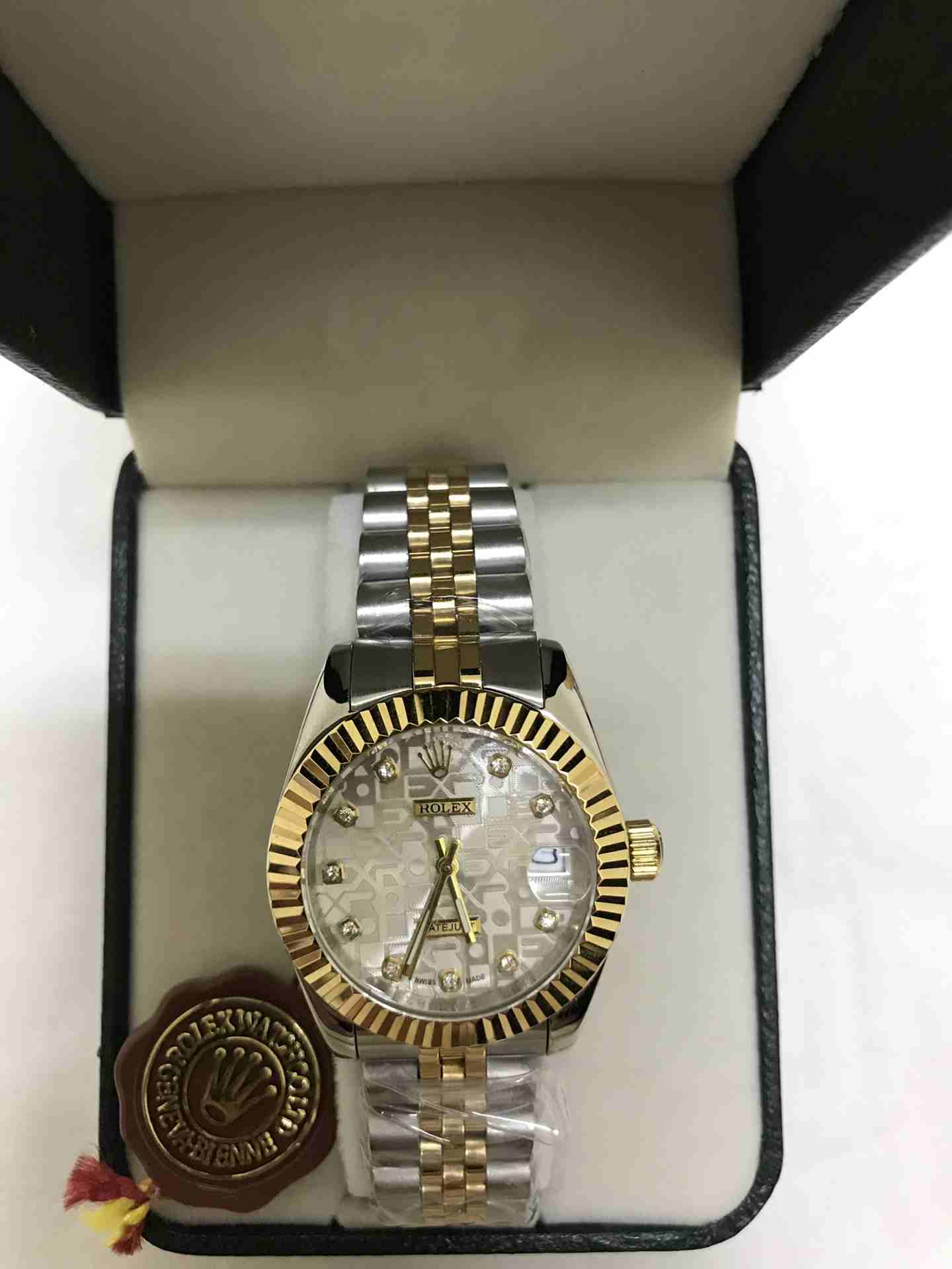 رولكس ( ROLEX ) تايلاندي درجة أولى
لا تنسَ أنك شاهدت هذا الإعلان في عنكبوت
ساعات رولكس نسخة ( A...