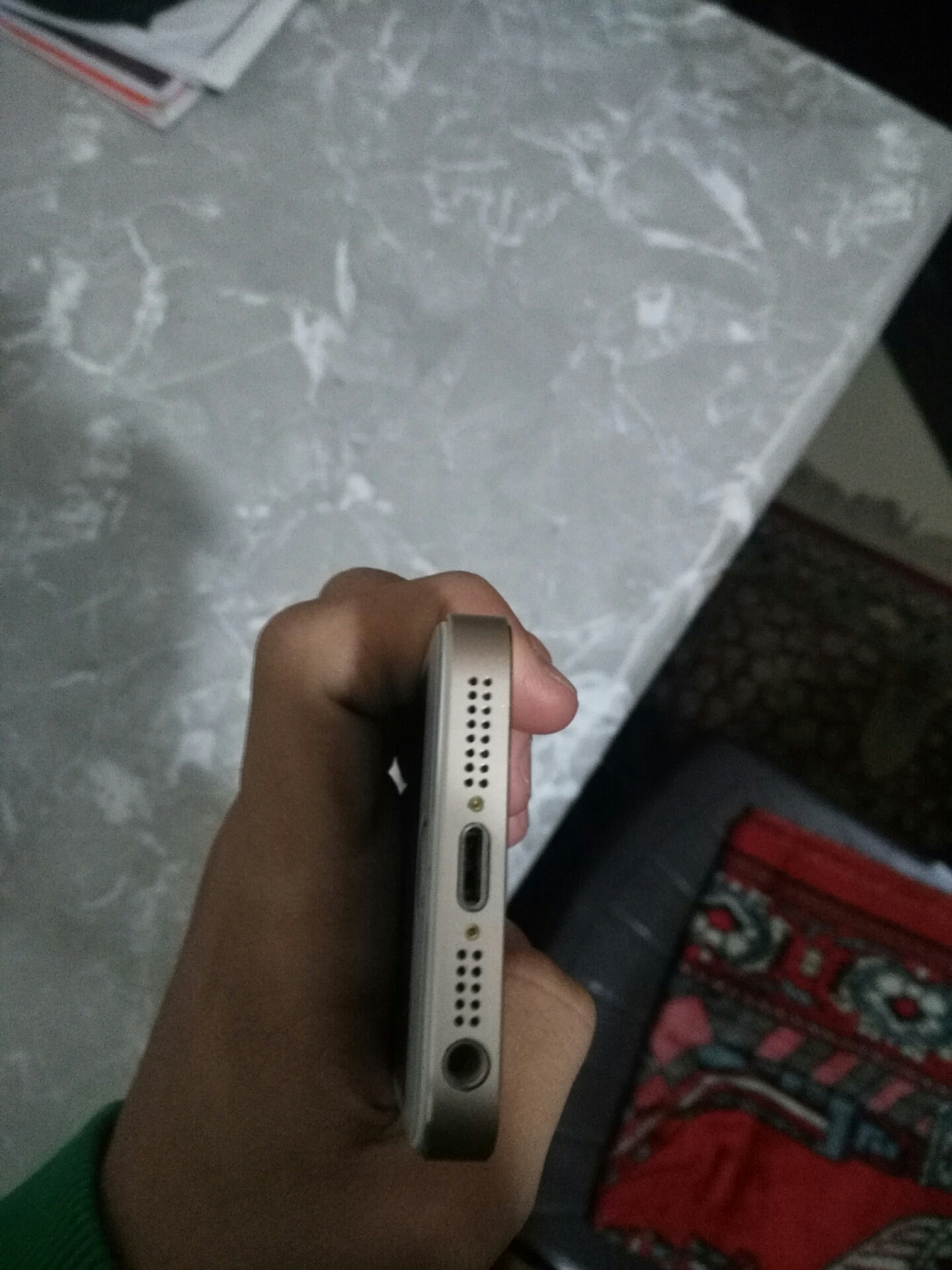 ايفون 5s مستعمل بحالة جيدة جدا للبيع بسعر مغري
لا تنسَ أنك شاهدت هذا الإعلان في عنكبوت
ايفون...