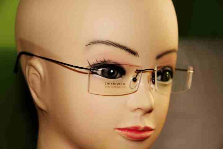 إطار نظارة طبية تيتانيوم لين جديد للبيع glasses frame
لا تنسَ أنك شاهدت هذا الإعلان في عنكبوت
و...