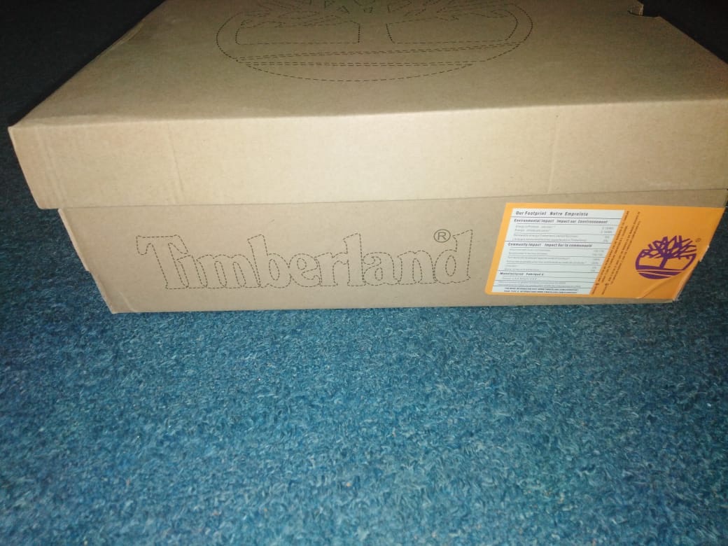 بسطار تيمبرلاند جديد بالكرتونه نمره 41 امريكي اصلي timberland safety new
لا تنسَ أنك شاهدت هذا الإعلان في عنكبوت...