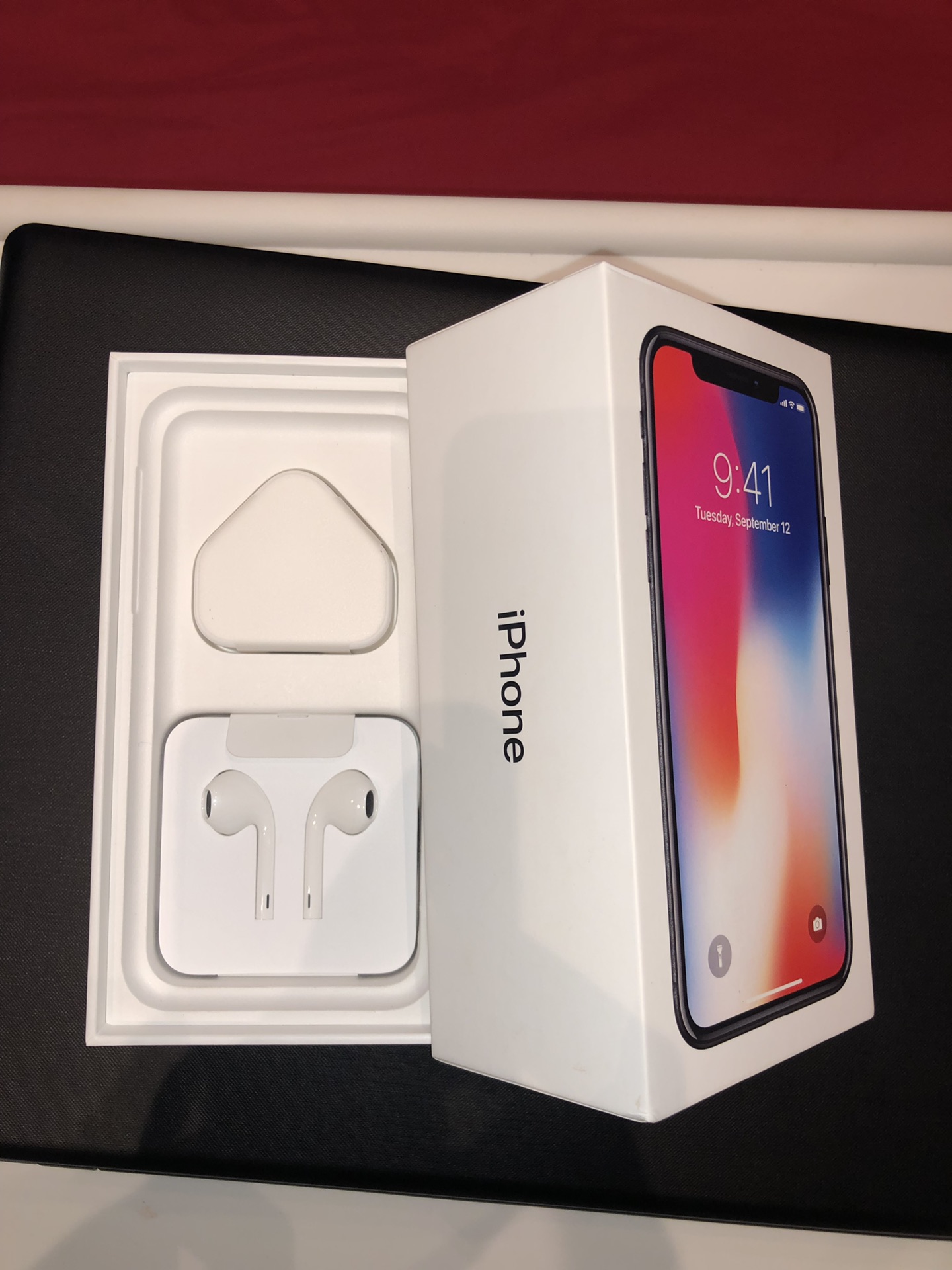 سماعات iPhone x مع عظمة شاحن اصلية من الكرتونة                                            


	 				لا تنسَ أنك شاهدت هذا الإعلان في عنكبوت            
	 				
                                السماع...