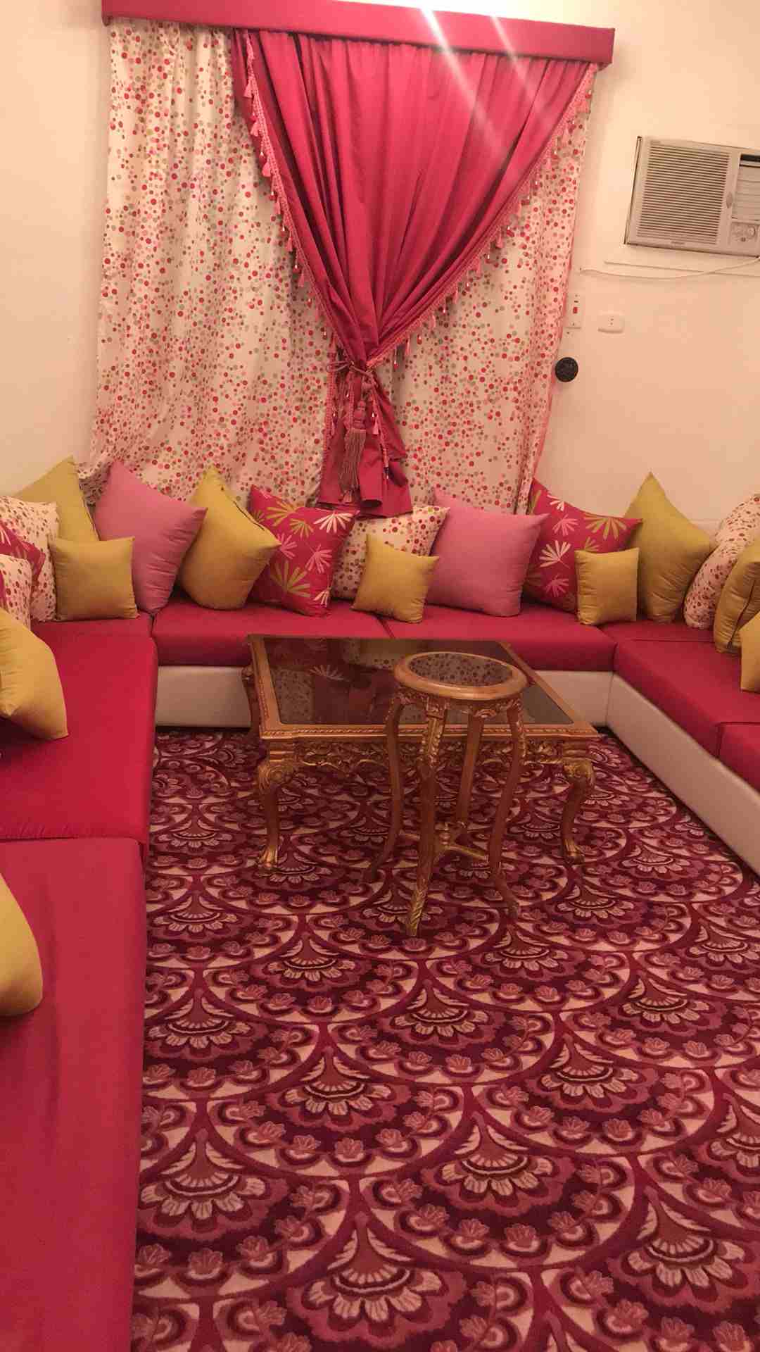 كنب متصل
لا تنسَ أنك شاهدت هذا الإعلان في عنكبوت
المكان الطائف
--...