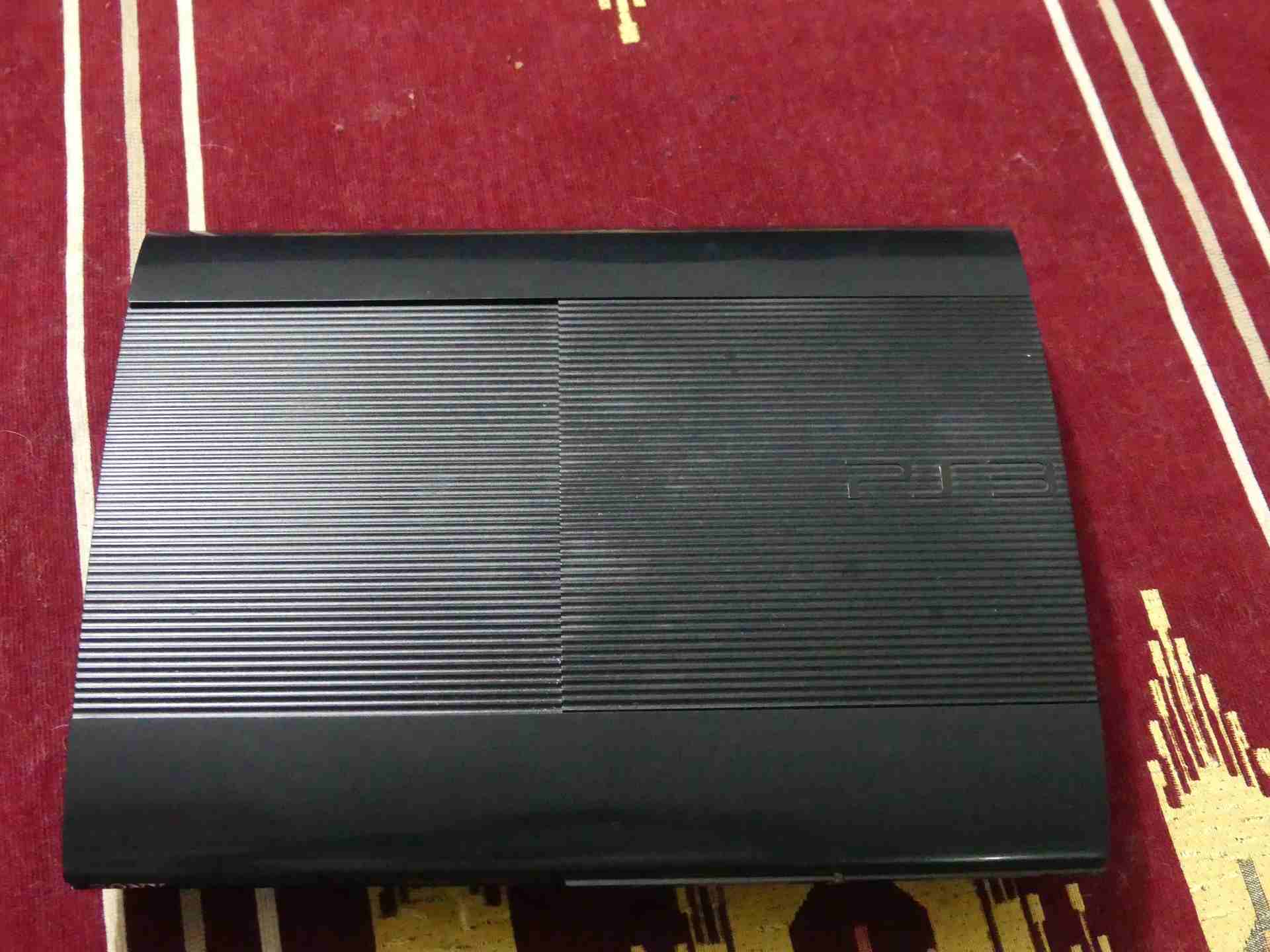 ... ps3 بحاااال الوكالة..
لا تنسَ أنك شاهدت هذا الإعلان في عنكبوت
بلاستيشن 3... سوبر سليم... بحال...