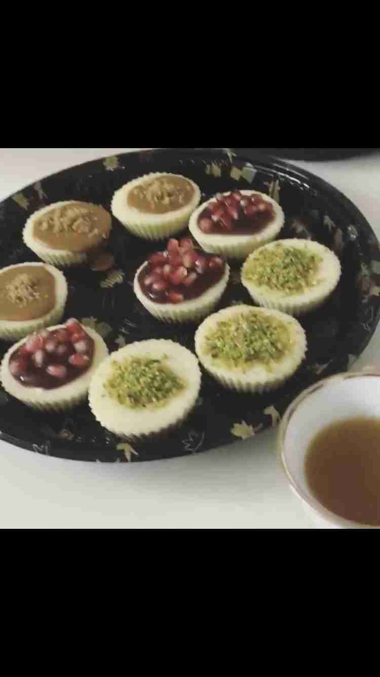 حلويات                                            


	 				لا تنسَ أنك شاهدت هذا الإعلان في عنكبوت            
	 				
                                منيو السلطات :
سلطة الجرجير بالرمان والمكسرات...