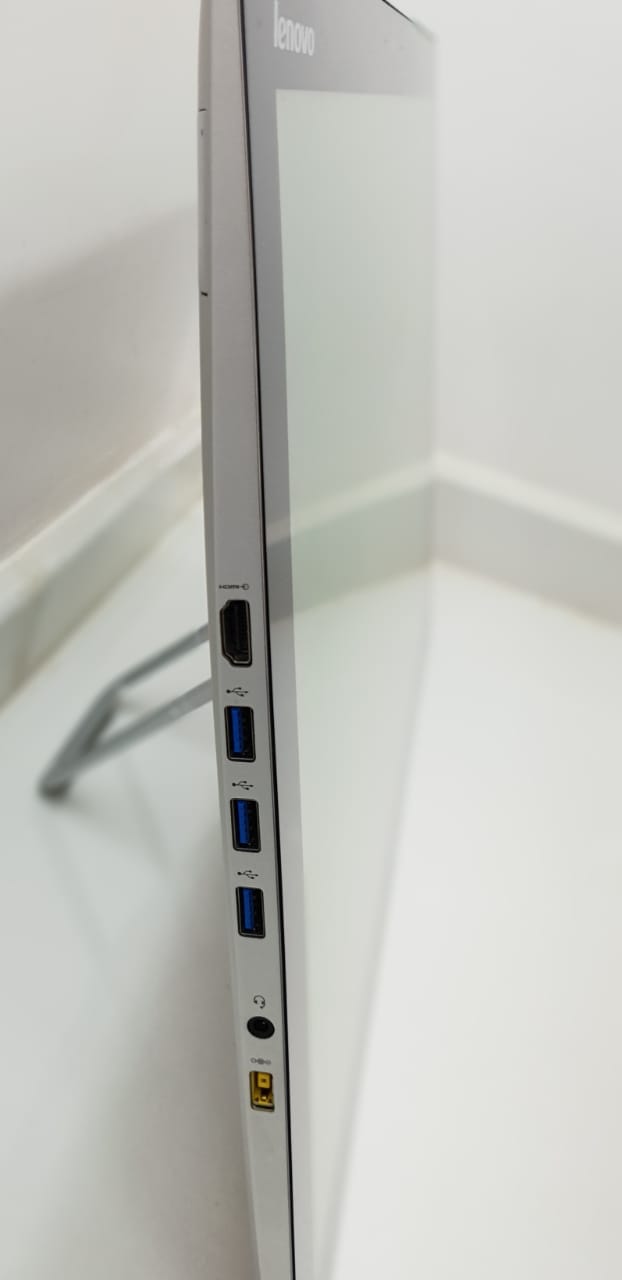 شاشه كمبيوتر متكامل من شركة lenovo. جميل ورائعه اجهزتنا اطلب قبل نفاذ الكميه
لا تنسَ أنك شاهدت هذا الإعلان في عنكبوت...