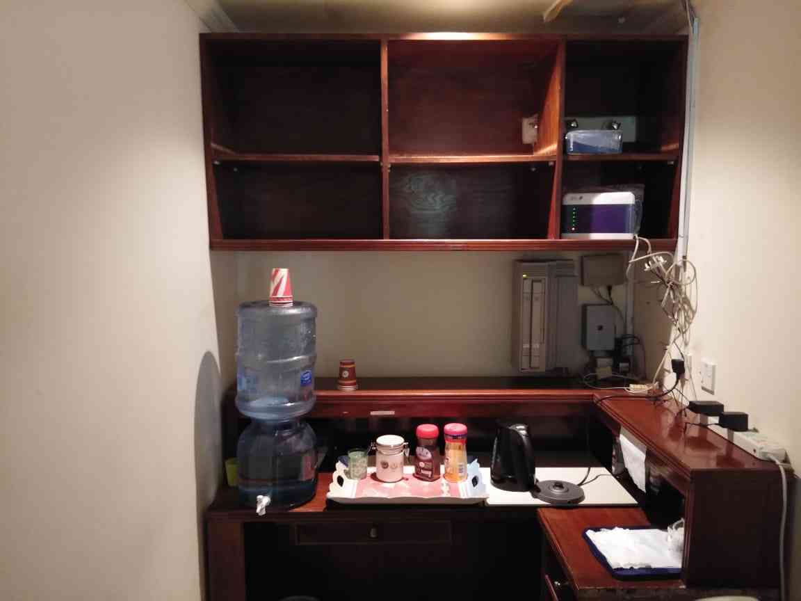Office Furniture in good condition
لا تنسَ أنك شاهدت هذا الإعلان في عنكبوت
We are selling num...