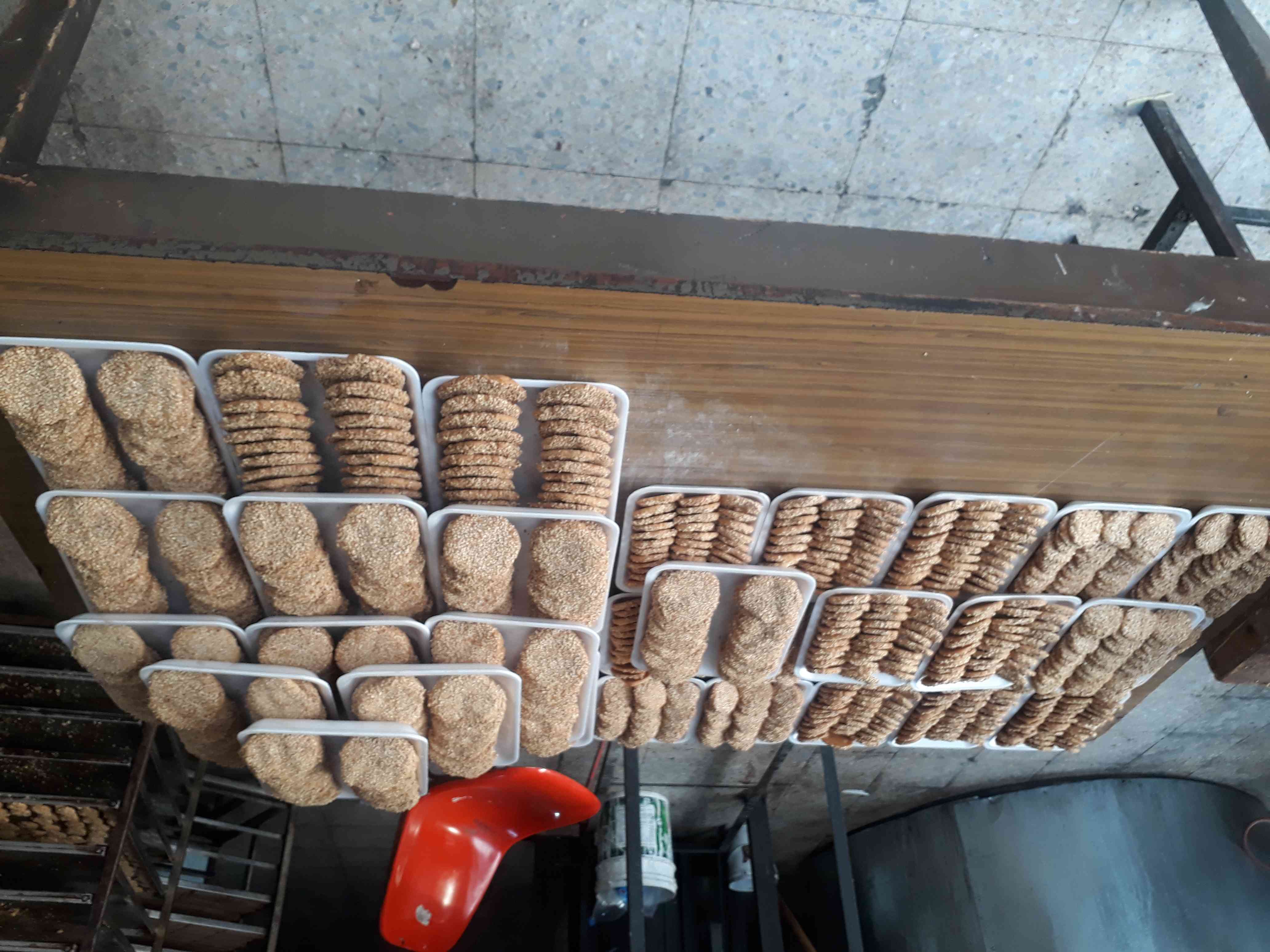 مطلوب معلم حلويات وبتفورات                                            


	 				لا تنسَ أنك شاهدت هذا الإعلان في عنكبوت            
	 				
                                مطلوب معلم كعك شاي 
وحلويا...