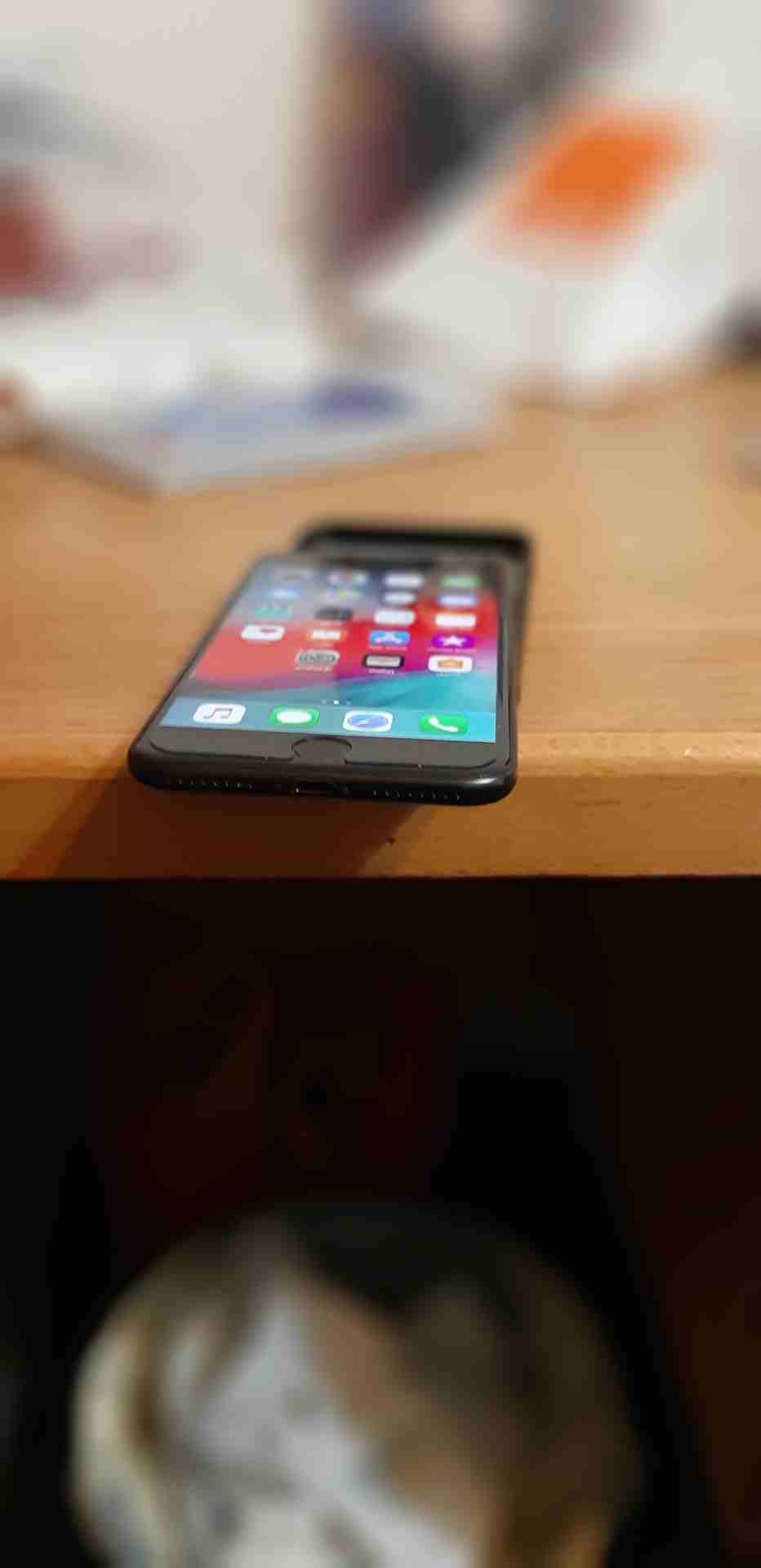 أيفون 7 بلس 128gb للبيع أو للبدل                                            


	 				لا تنسَ أنك شاهدت هذا الإعلان في عنكبوت            
	 				
                            الجهاز بحالة جيدة ما في...