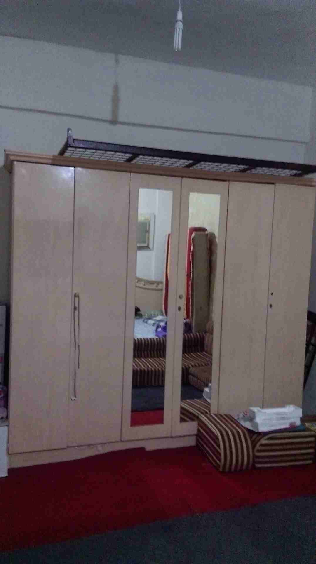غرفه نوم                                            


	 				لا تنسَ أنك شاهدت هذا الإعلان في عنكبوت            
	 				
                            غرفه نوم كبيره كامله 300 ريال
غساله نص اوتوماتيك...