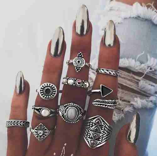 شروة اكسسوارات 530 طقم بسعر لقطة....اطقم خواتم وحلوق و سناسيل واساور
لا تنسَ أنك شاهدت هذا الإعلان في عنكبوت...