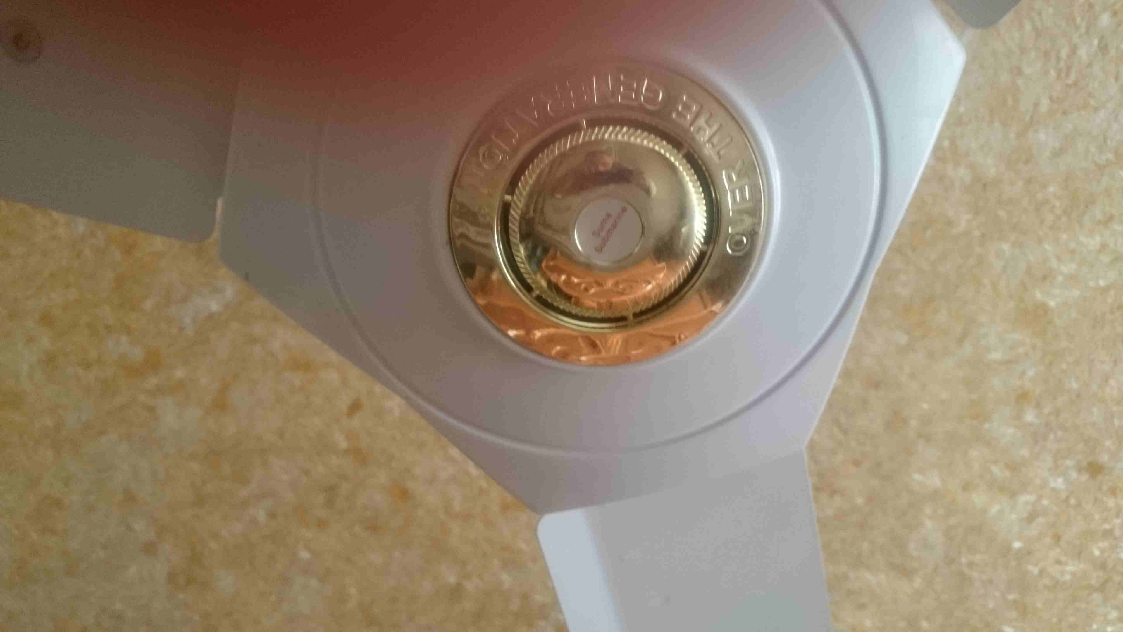 طقم كورنر ومرحة سقف وكمبيوتر بنتم 4
لا تنسَ أنك شاهدت هذا الإعلان في عنكبوت
طقم كورنر ومرحة سقف و...