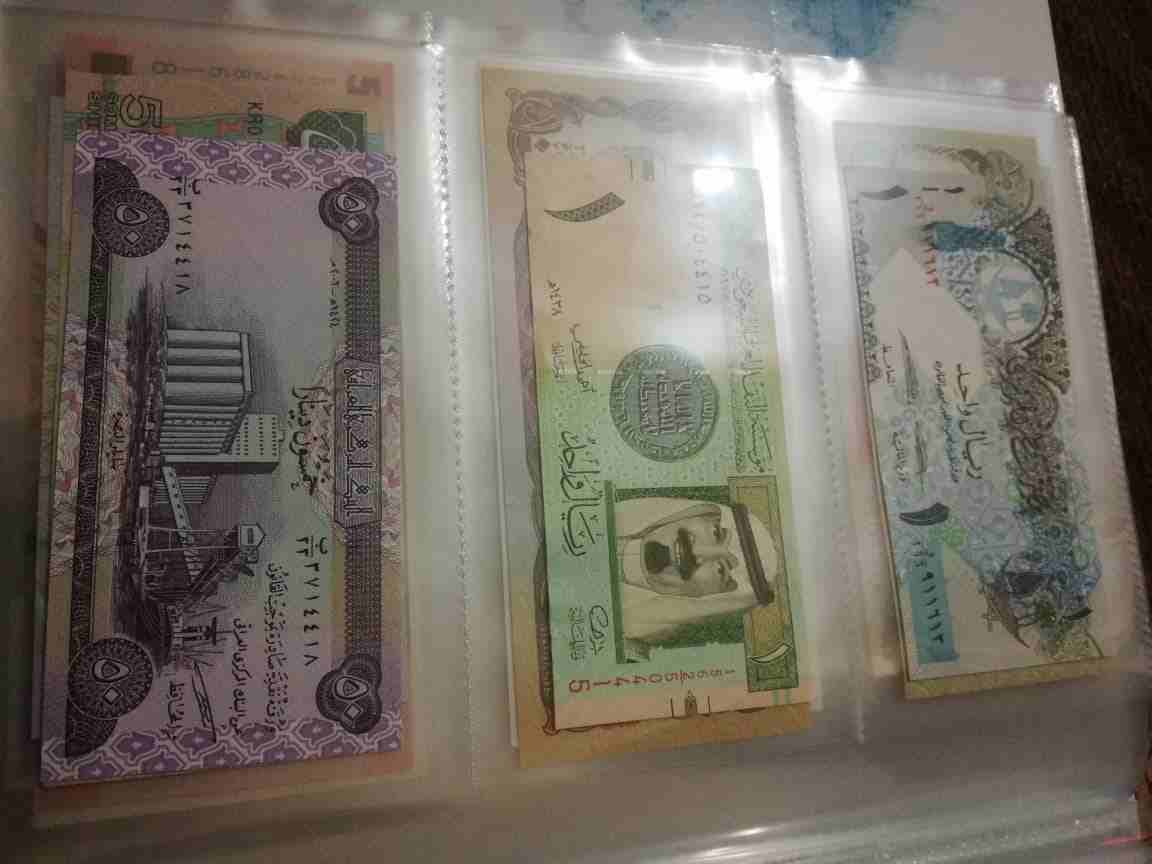 البوم عملات ورقيه
لا تنسَ أنك شاهدت هذا الإعلان في عنكبوت
البوم عملات ورقيه مع مئه عمله ورقيه انس...