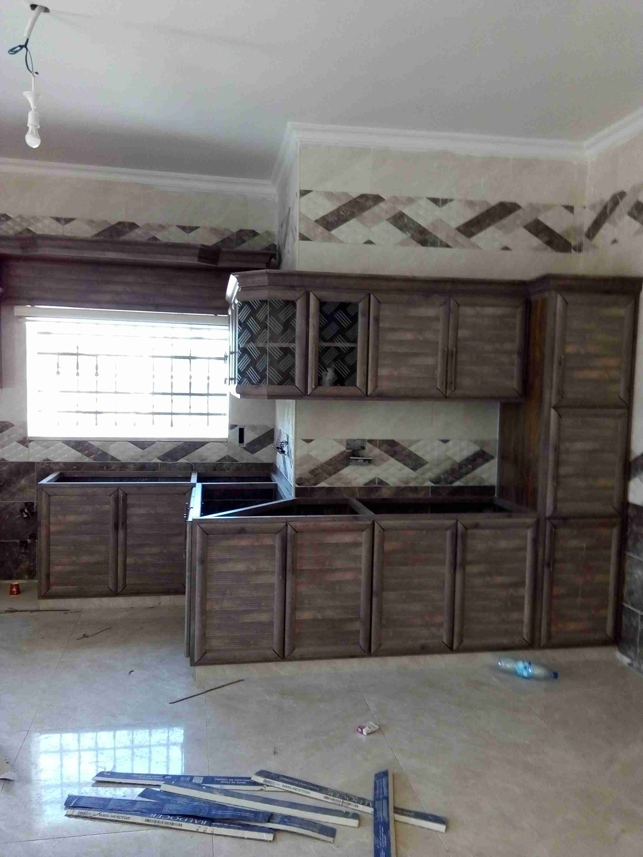 مطابخ كاش واقساط ومطابخ ستاندر 250&times;250 فقط 260 دينار خصم للاسكانات واسعار منافسة                                            


	 				لا تنسَ أنك شاهدت هذا الإعلان في عنكبوت...