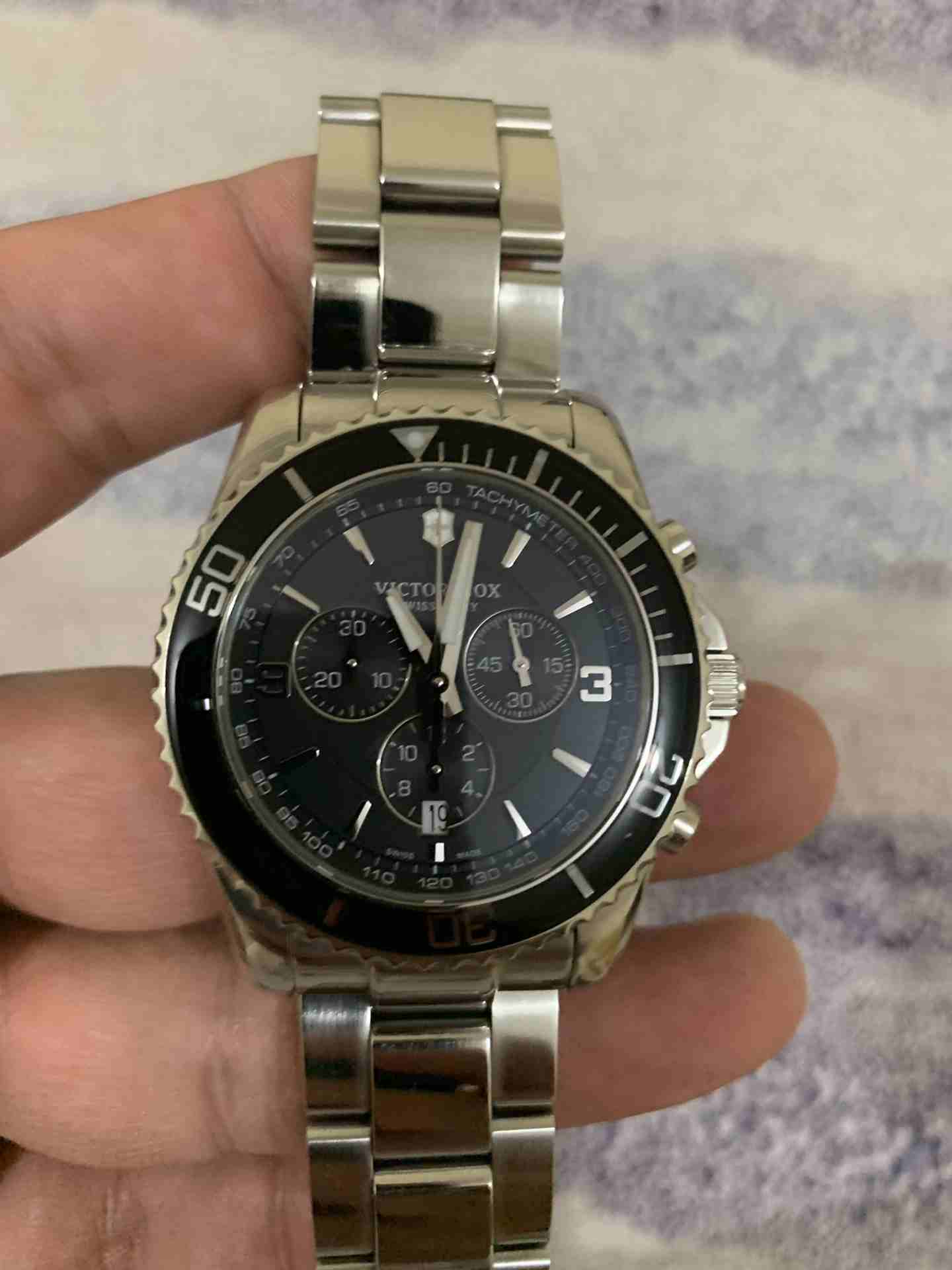 victorinox Swiss made                                            


	 				لا تنسَ أنك شاهدت هذا الإعلان في عنكبوت            
	 				
                            Victorinox Swiss Army Men's Ma...