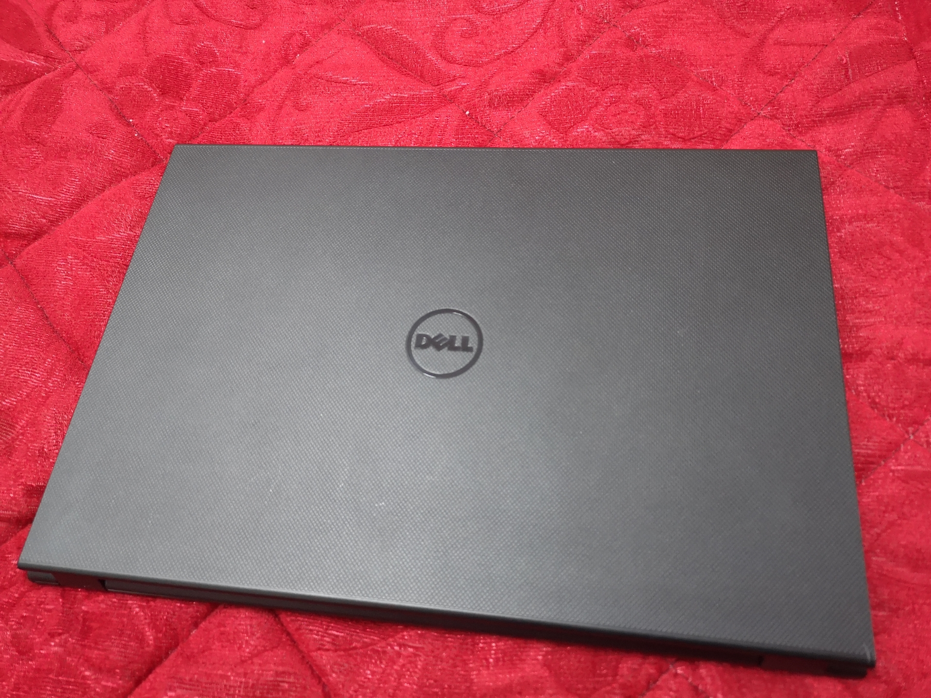 لاب توب DELL شبه جديد للبيع
لا تنسَ أنك شاهدت هذا الإعلان في عنكبوت
لاب توب دل نظيف جدا للبيع...