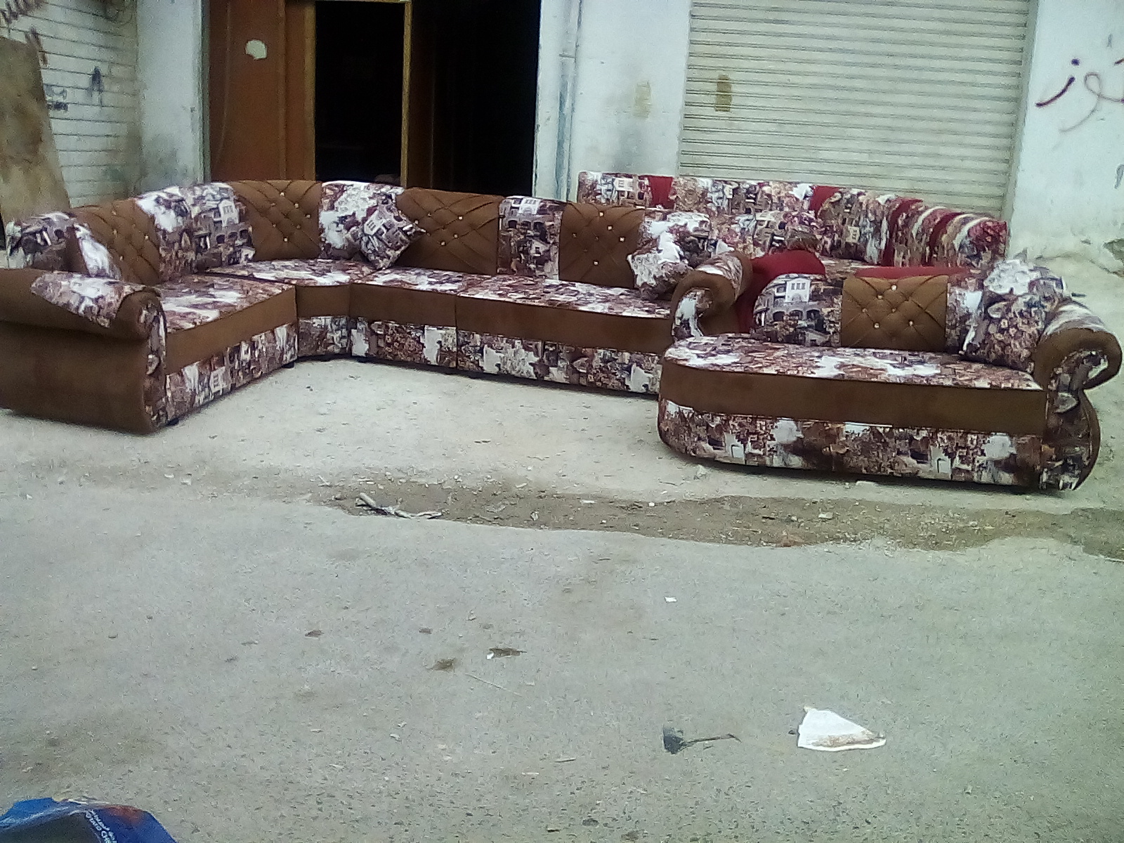 عمان ام نواره بجانب الدفاع المدني
لا تنسَ أنك شاهدت هذا الإعلان في عنكبوت
اقوه العروض على اطق...