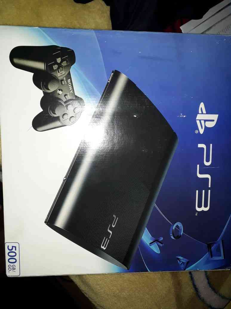بلايستيشن شبه جديده سوبر سلم 500GB
لا تنسَ أنك شاهدت هذا الإعلان في عنكبوت
موجود فيه 35 لعبه...