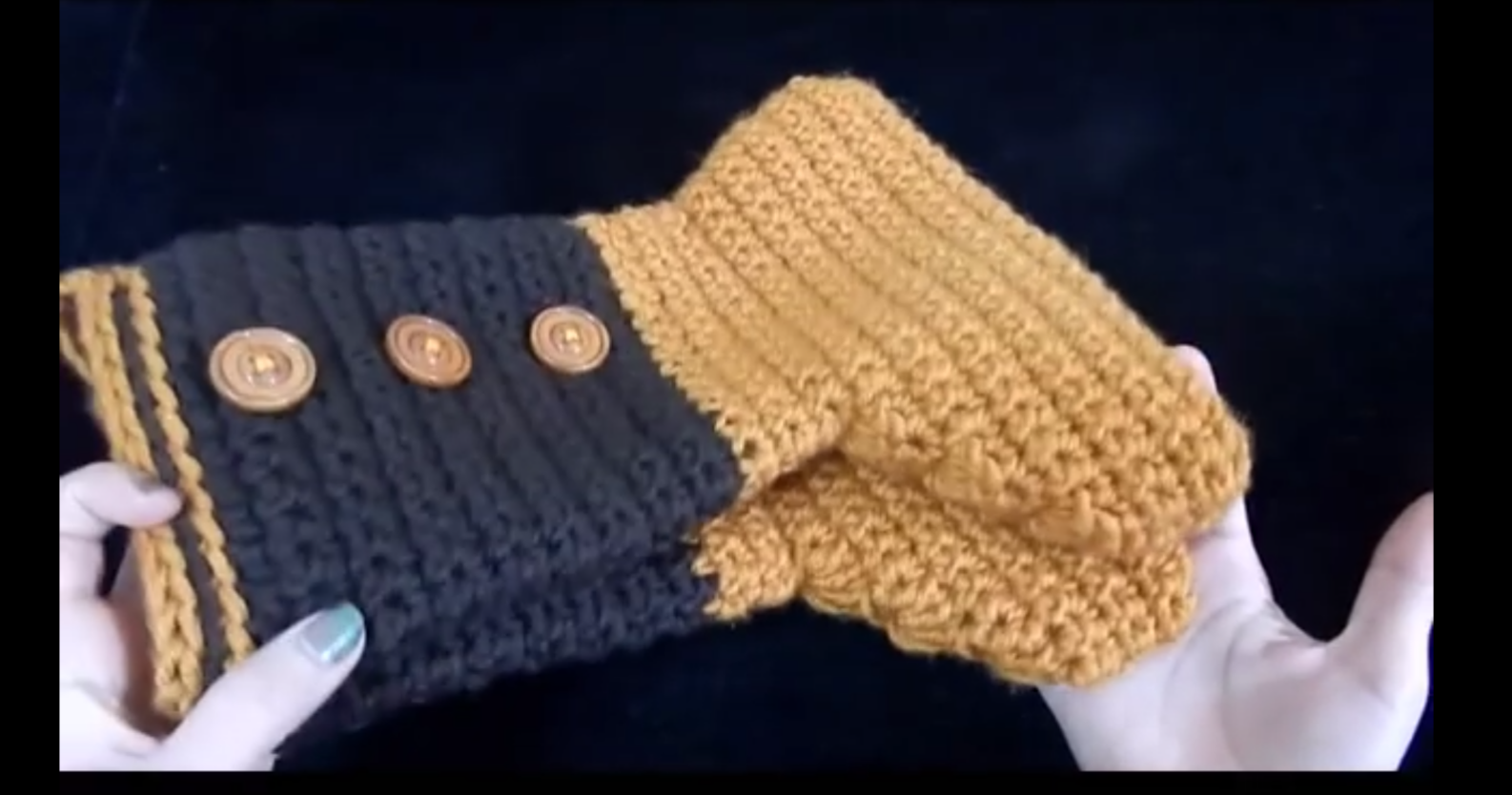 HANDMADE
لا تنسَ أنك شاهدت هذا الإعلان في عنكبوت
عمل سلبيرز شتوي بجميع الاحجام والاشكال . ستاتي ....