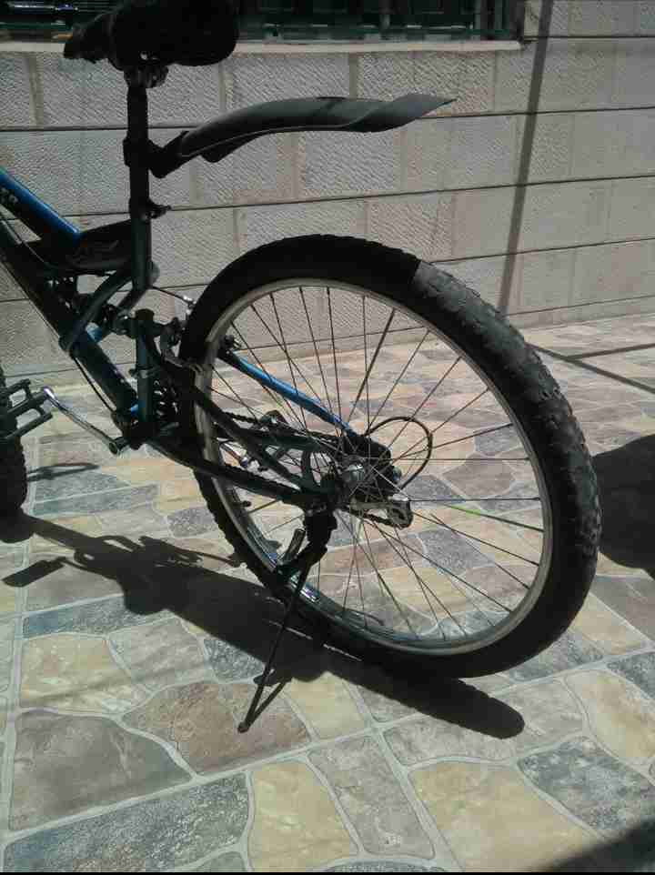 دراجه جنط 26 نوع JOUD BIKE
لا تنسَ أنك شاهدت هذا الإعلان في عنكبوت
صنوبرصات امامي خلفي == د...