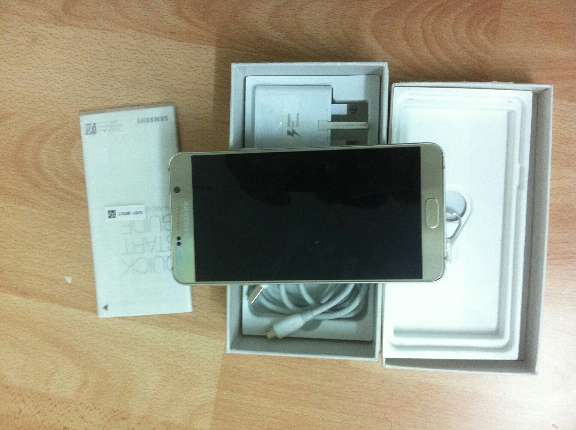Note 5 32GB Gold
لا تنسَ أنك شاهدت هذا الإعلان في عنكبوت
البدل مرفوض بكل أنواعه ..
الجهاز للب...