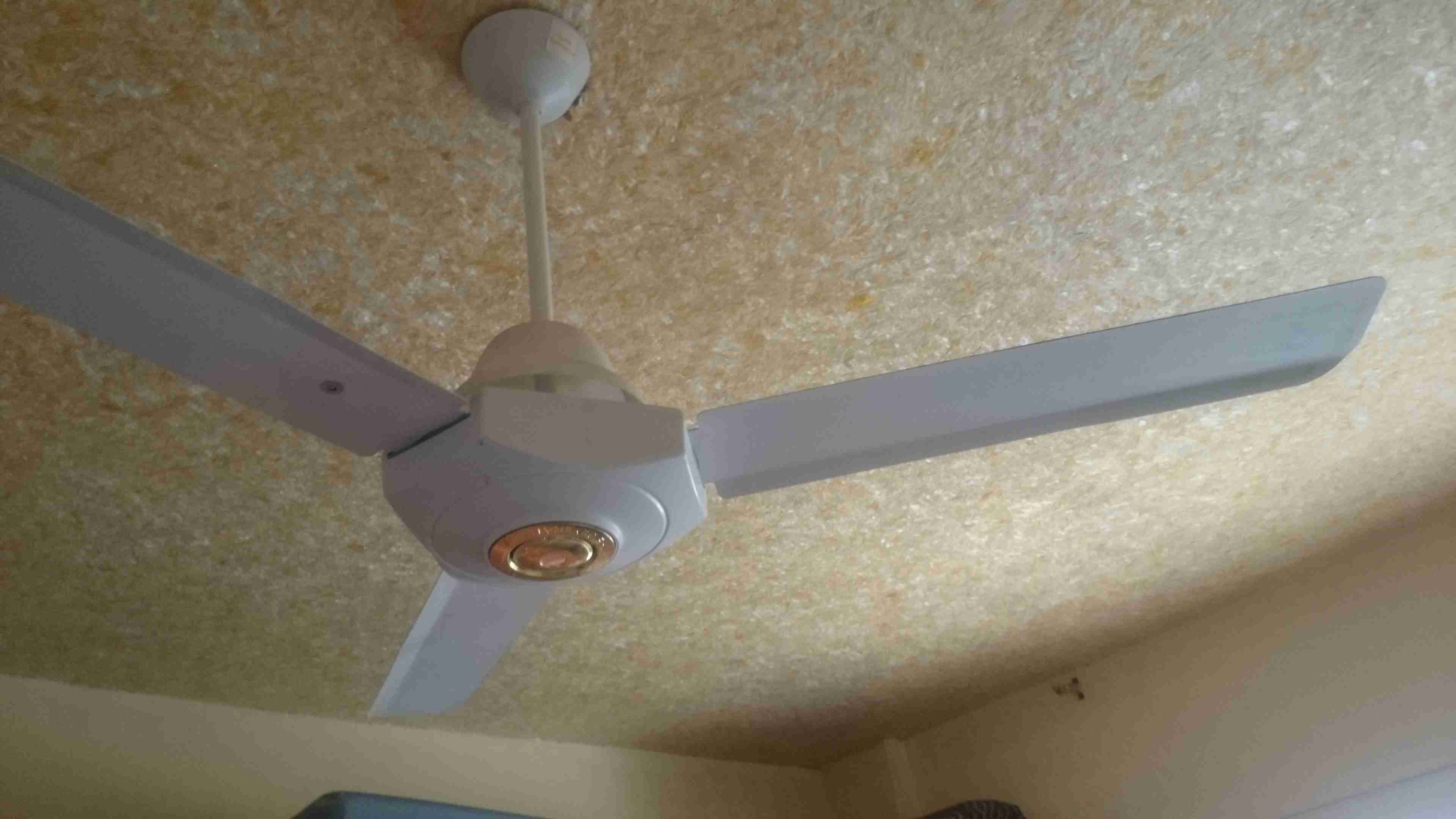 مجموعة اغراض للبيع
لا تنسَ أنك شاهدت هذا الإعلان في عنكبوت
طقم كورنر ومرحة سقف وكمبيوتر بنتم...
