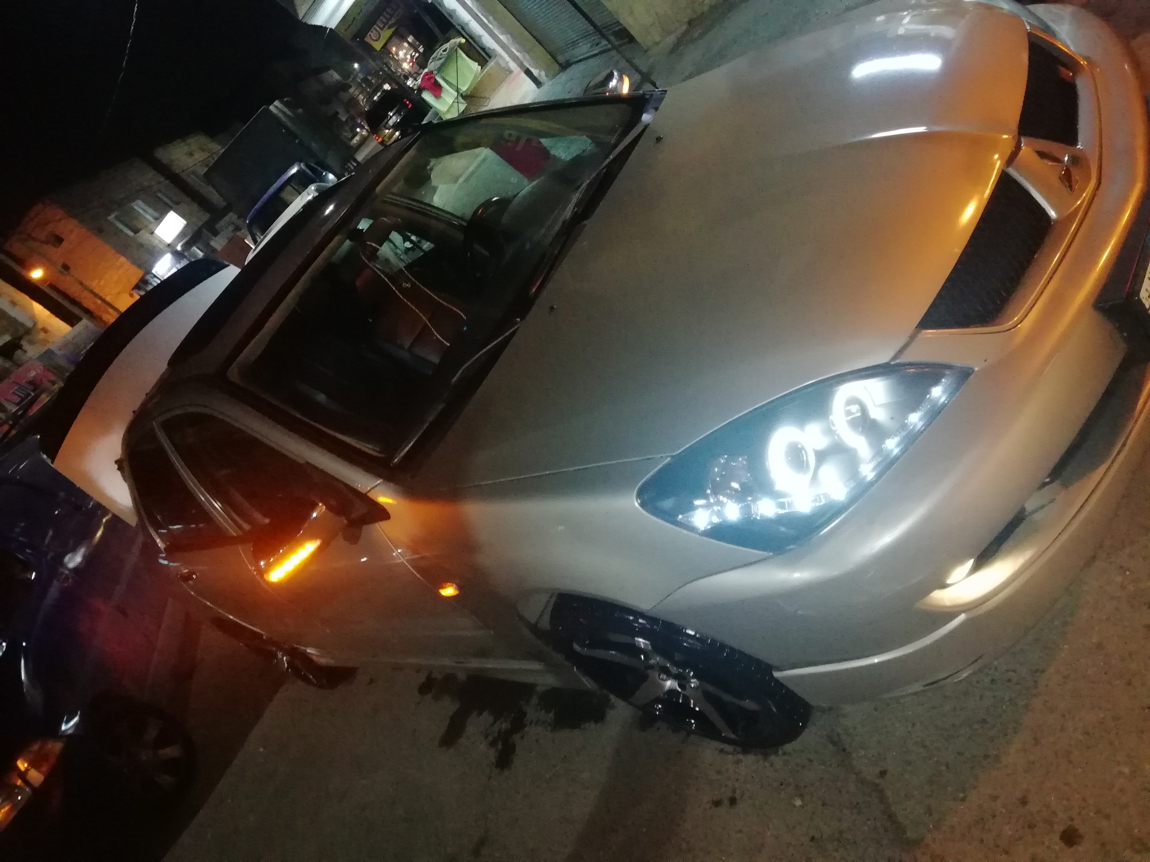 ميتسوبيشي لا نسر 2004 اربع جيد معدله من البوز للطيز فحصها اربعه جيد
لا تنسَ أنك شاهدت هذا الإعلان في عنكبوت...