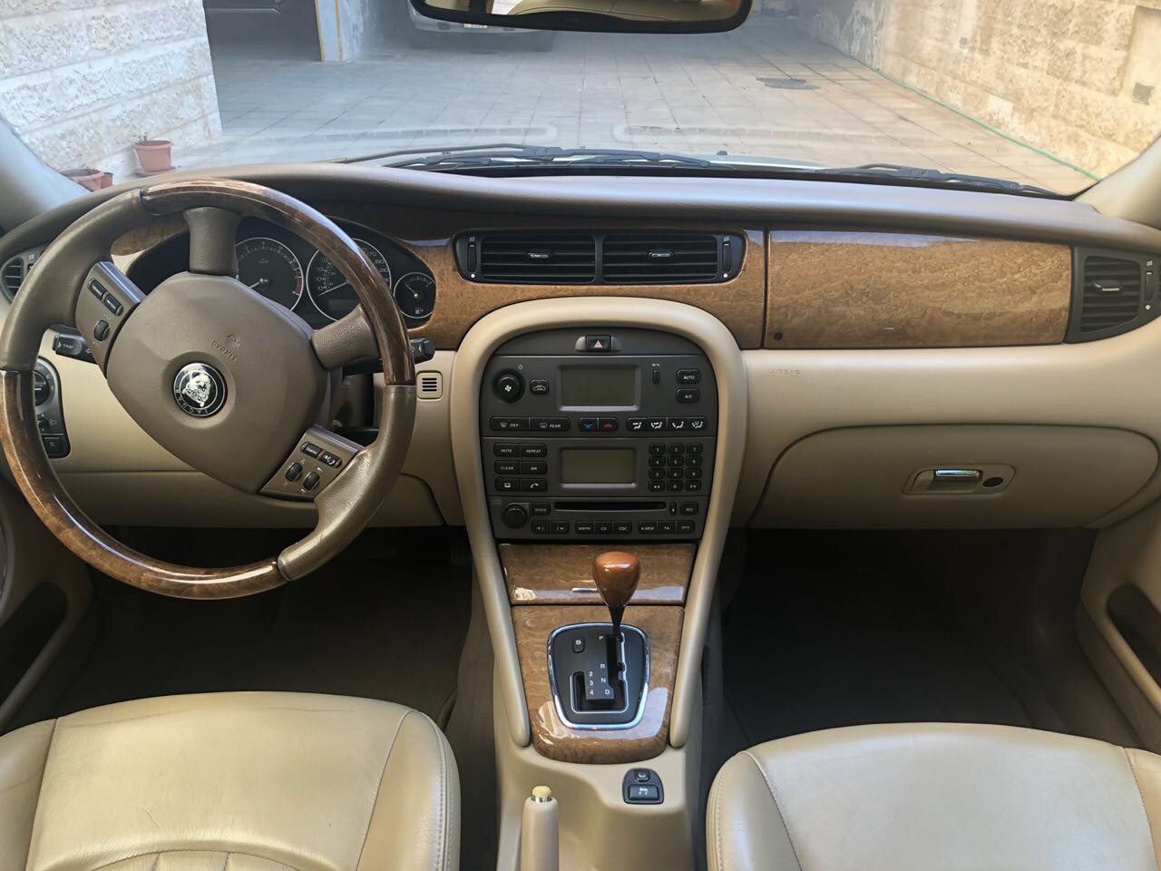 Jaguar X-type 2008 in mint condition
لا تنسَ أنك شاهدت هذا الإعلان في عنكبوت
Beautiful car wi...