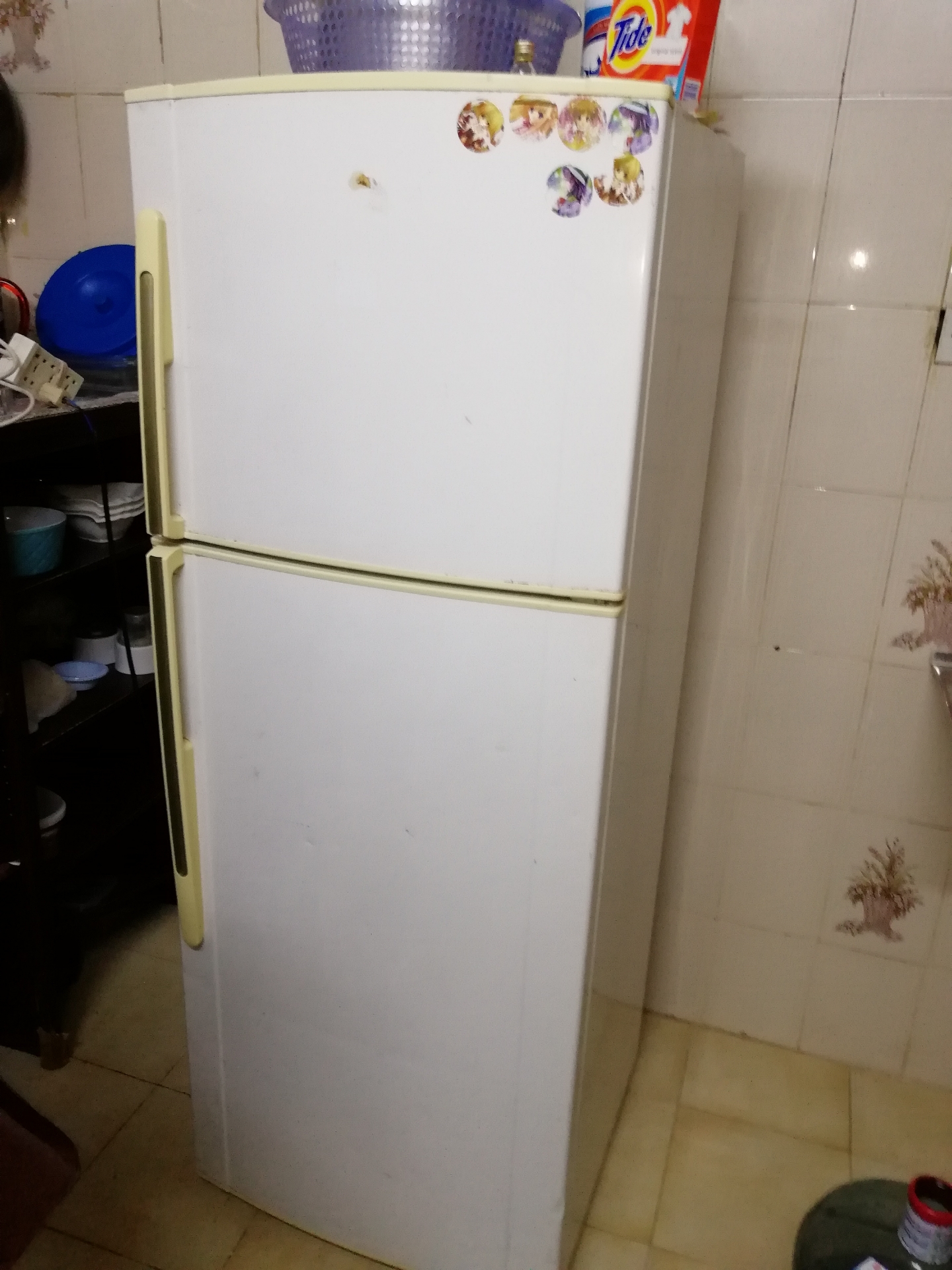 غرفه نوم للبيع                                            


	 				لا تنسَ أنك شاهدت هذا الإعلان في عنكبوت            
	 				
                                غرفه نوم وثلاجه...