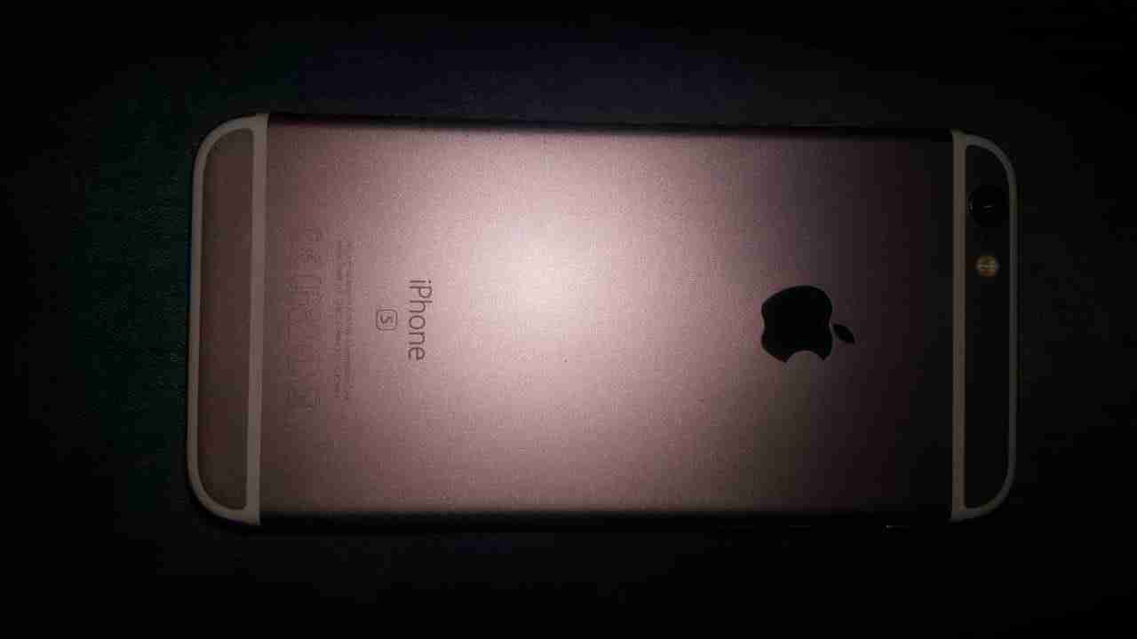 iPhone 6s rose
لا تنسَ أنك شاهدت هذا الإعلان في عنكبوت
ايفون 6s 16جيجا الجهاز بالصلاه عالنبي...