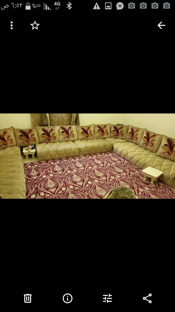 كنب مرتفع 4 * 4
لا تنسَ أنك شاهدت هذا الإعلان في عنكبوت
كنب أرضي مرتفع حالة ممتازة. مع الستار...