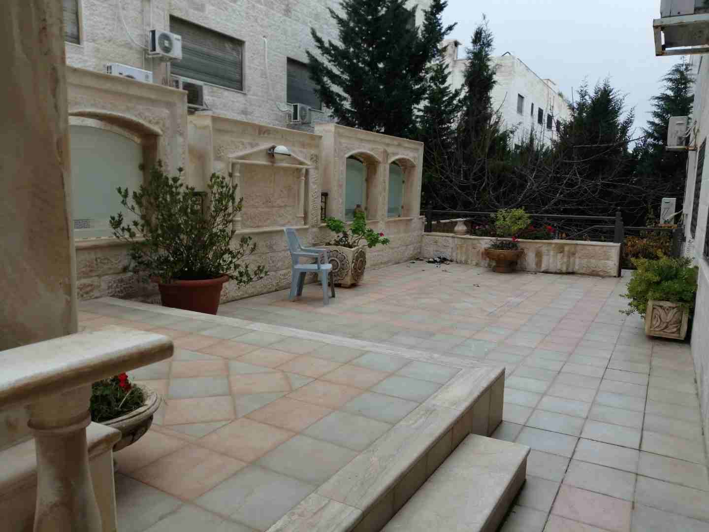 شقة مفروشة 4 نوم طابق ارضي للإيجار في دير غبار                                            


	 				لا تنسَ أنك شاهدت هذا الإعلان في عنكبوت            
	 				
                            شقة مفروشه...