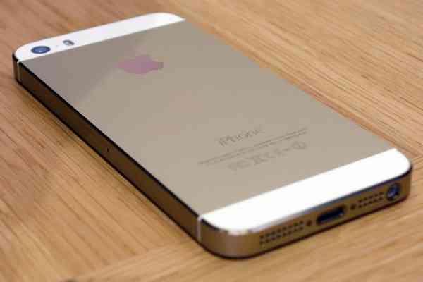I PHONE 5C                                            


	 				لا تنسَ أنك شاهدت هذا الإعلان في عنكبوت            
	 				
                                الون ذهبي وكالة غير مخدوش مع شاحن اصلي...