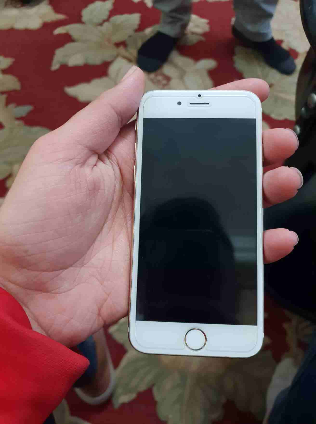 ايفون 6 نظيف جداً للبيع
لا تنسَ أنك شاهدت هذا الإعلان في عنكبوت
ايفون 6 للبيع معاه شاحن ايفون اصل...