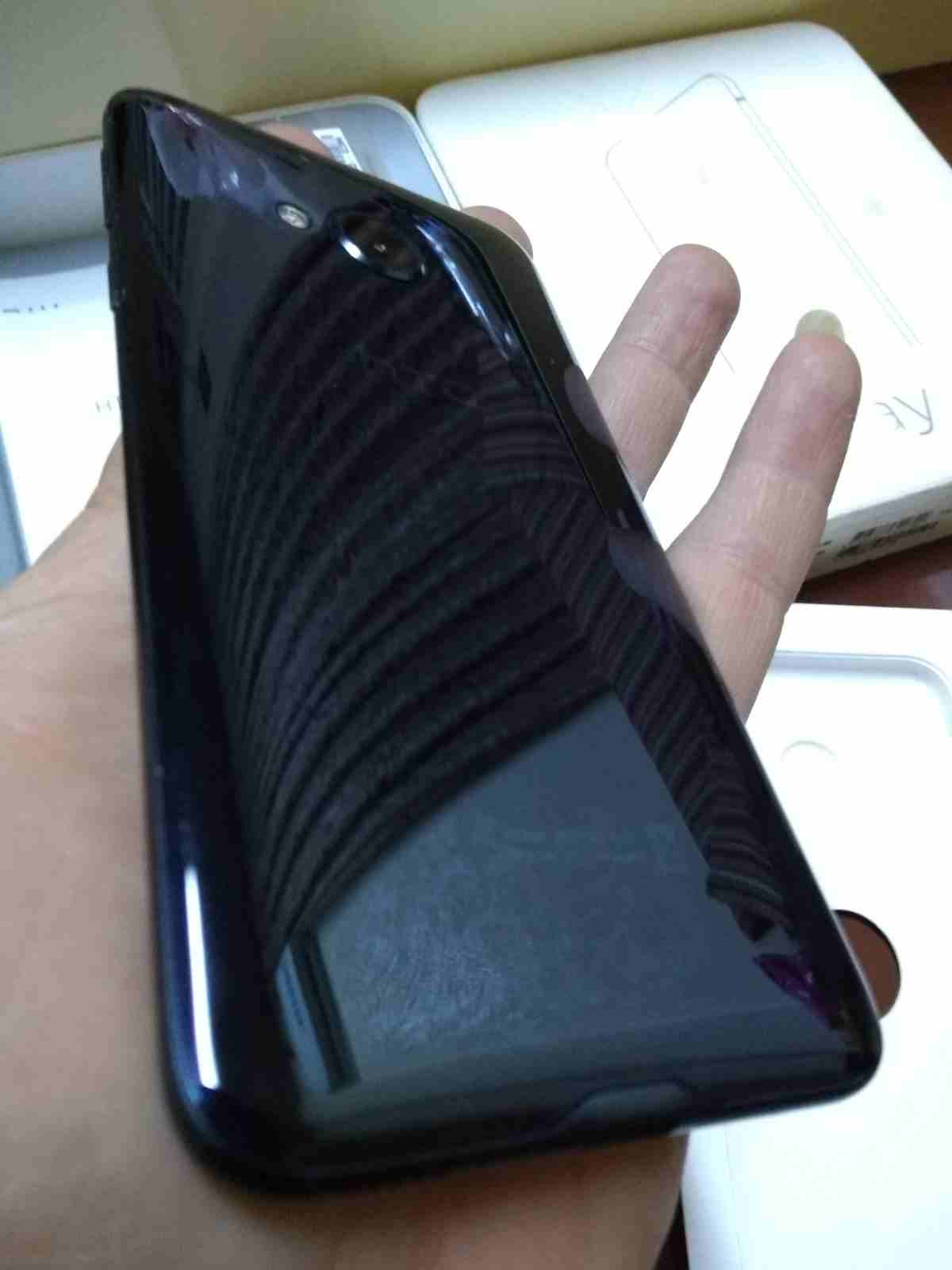 HTC u play للبيع بسعر مغري او بدل على اقل ثمن 64جيجا
لا تنسَ أنك شاهدت هذا الإعلان في عنكبوت
الم...