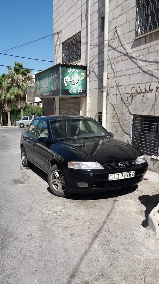 اوبل فيكترا 1996                                            


	 				لا تنسَ أنك شاهدت هذا الإعلان في عنكبوت            
	 				
                                السياره منتهي ترخيصها من 9/9 يعني قب...