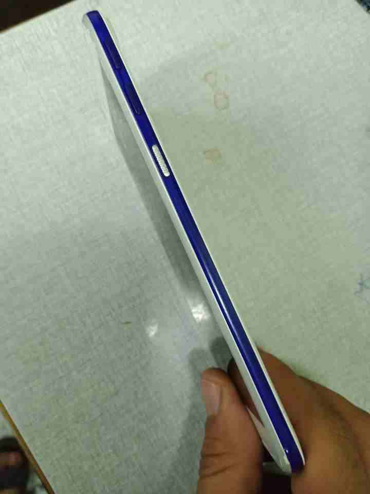 جهاز HTC 830
لا تنسَ أنك شاهدت هذا الإعلان في عنكبوت
جهاز ولا اروع من جميع النواحي مستعمل خمس شهو...