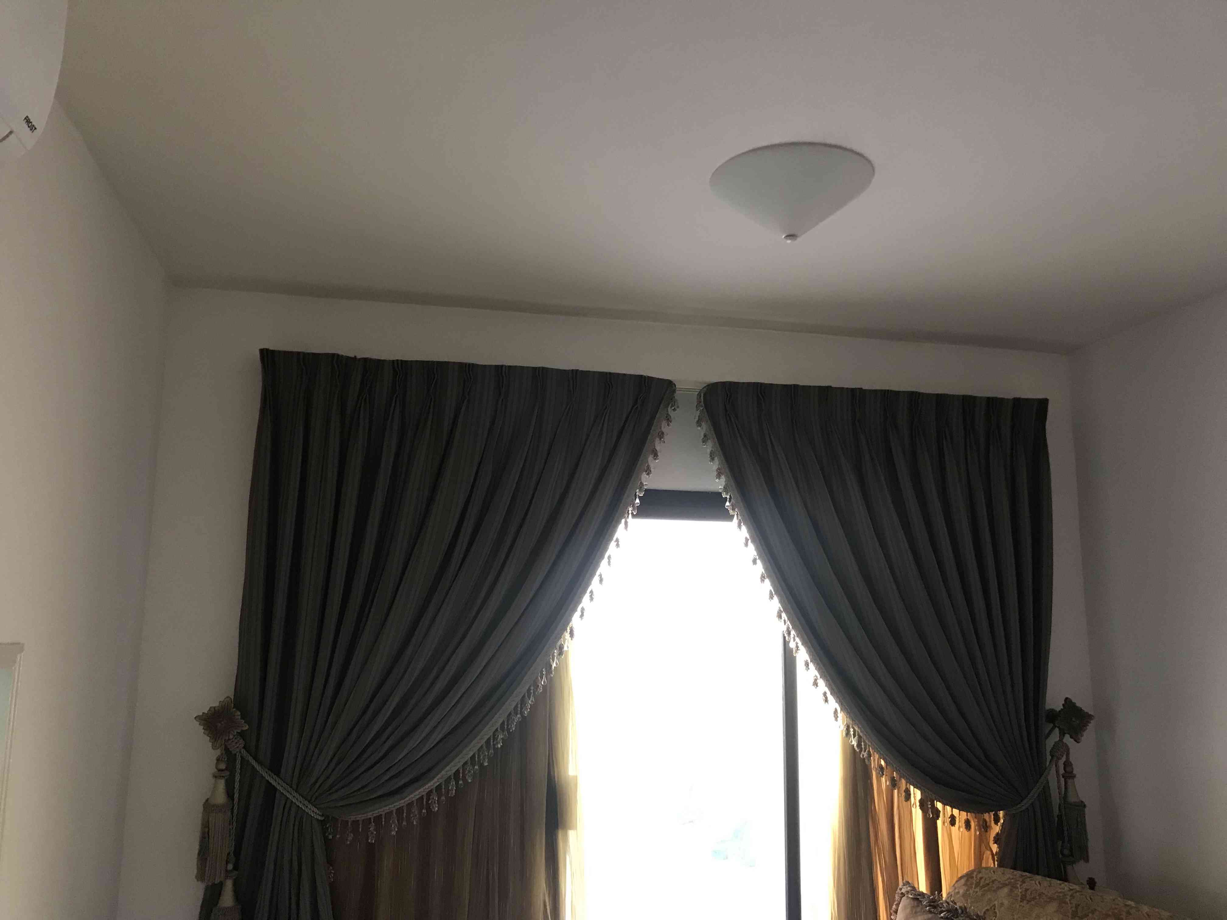 كنب وستاره وسجاده شبه الجديد
لا تنسَ أنك شاهدت هذا الإعلان في عنكبوت
كنب امريكي آشلي عمر الاس...
