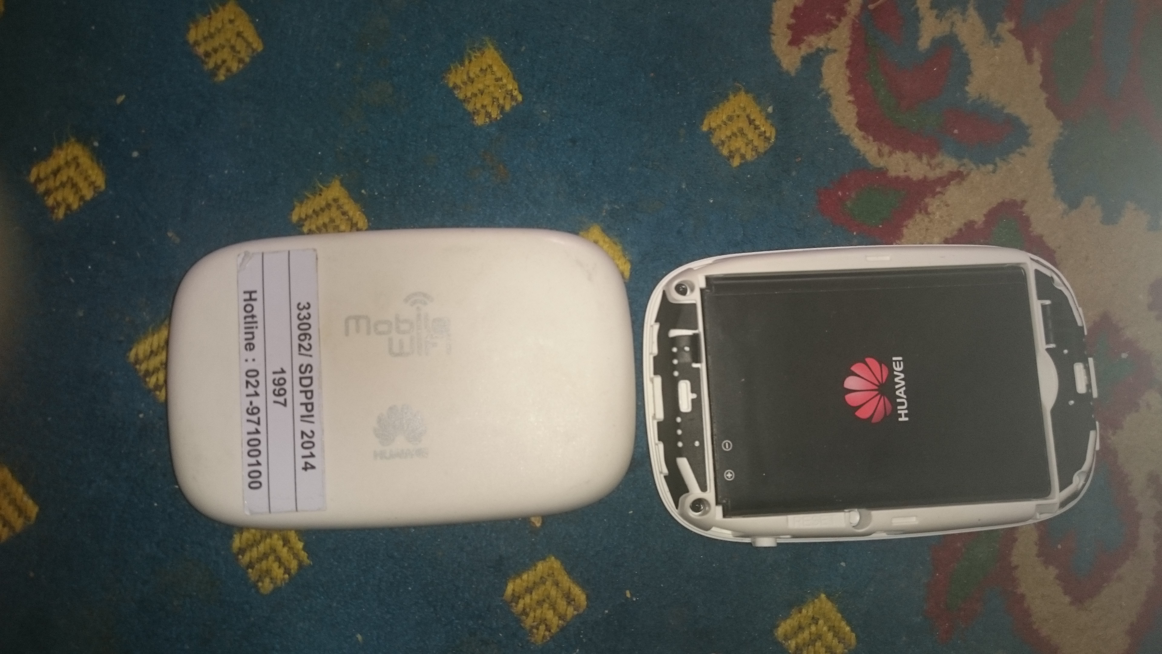 جوال سونئ مع رواتر هواوئ WiFi بيشغل جميع الشريح النت                                            


	 				لا تنسَ أنك شاهدت هذا الإعلان في عنكبوت...