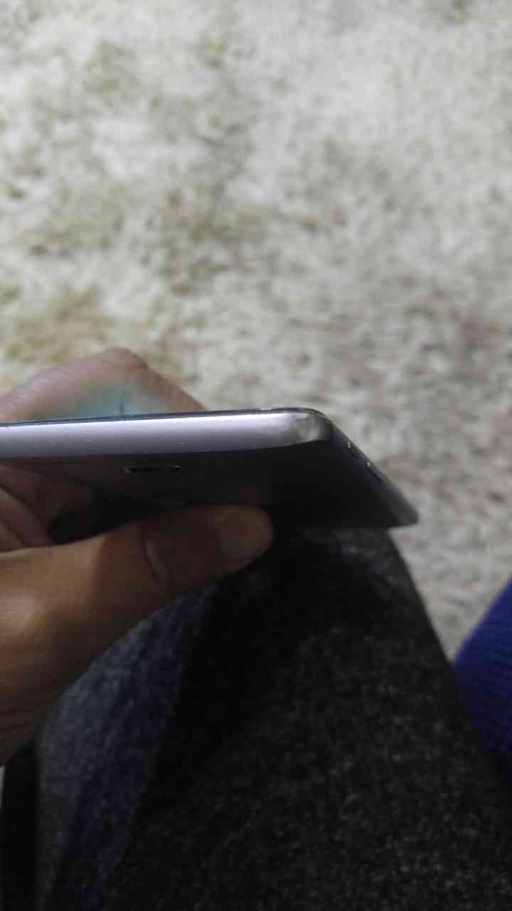 هاتف oneplus 3t
لا تنسَ أنك شاهدت هذا الإعلان في عنكبوت
اللون رمادي
الشاشة 5.5انش سوبر امولد...